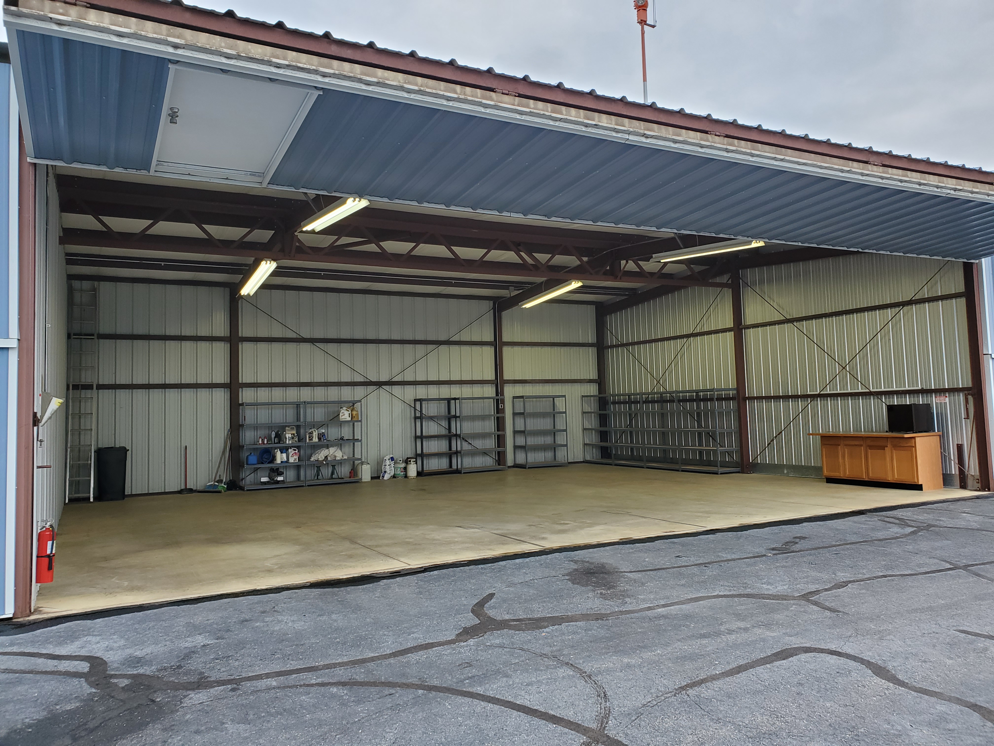 Box Hangar For Sale in Leonardtown, Maryland