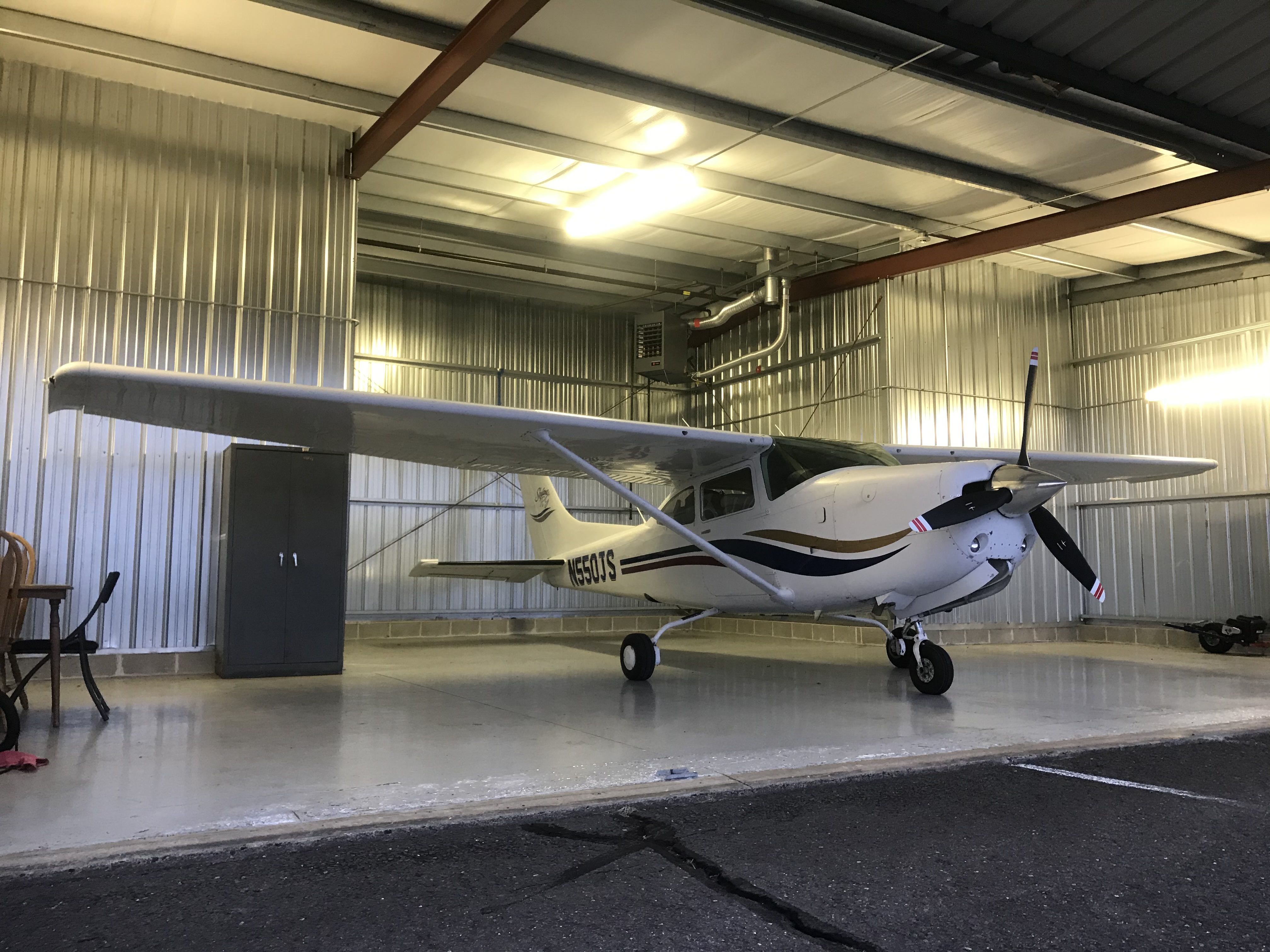 T Hangar at KOXC