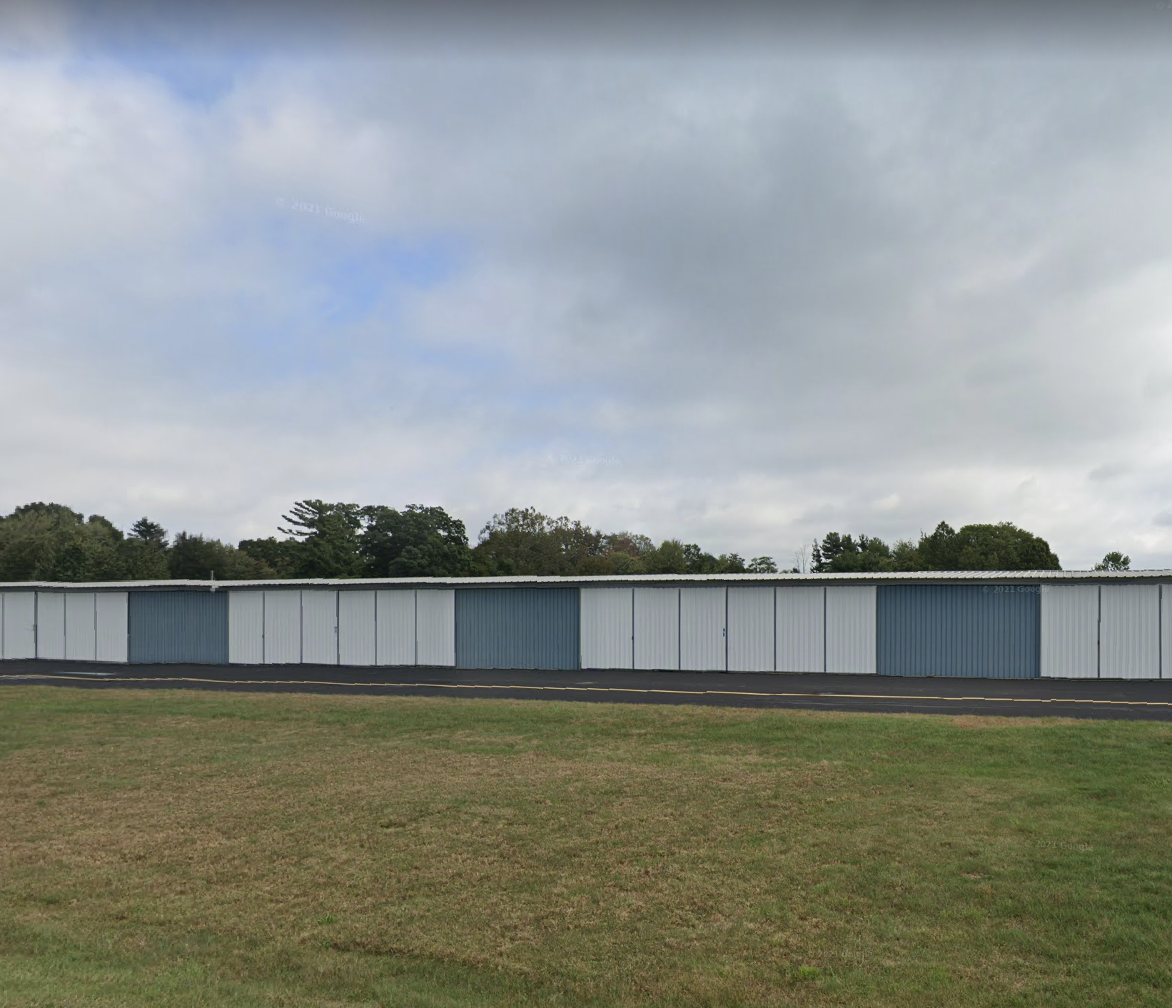 Large T Hangar in Grand Haven
