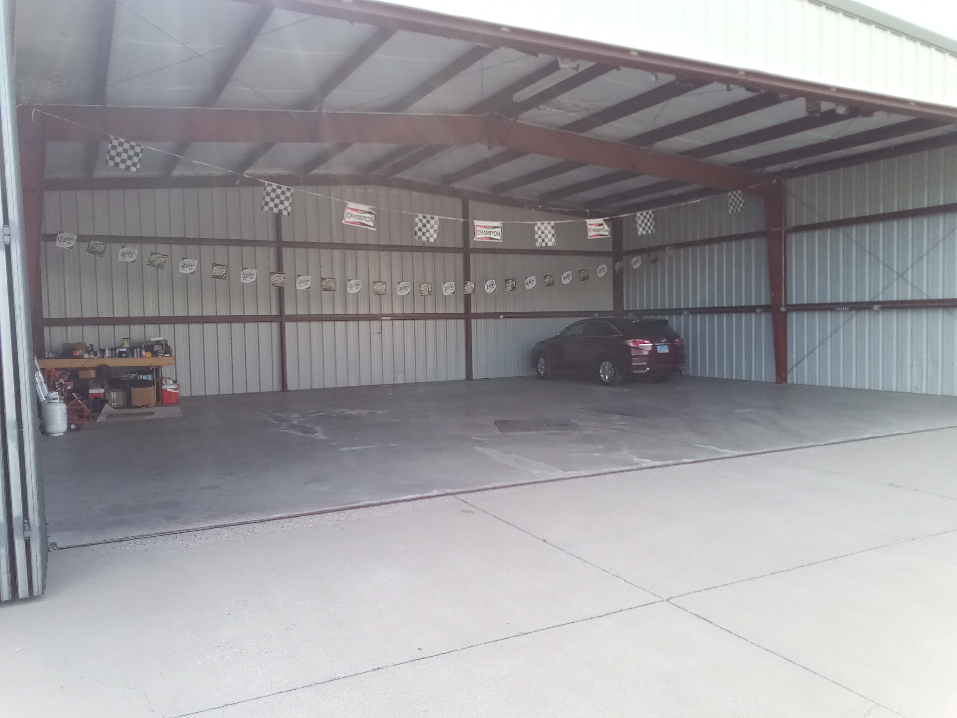 Hangar to Rent - Short term