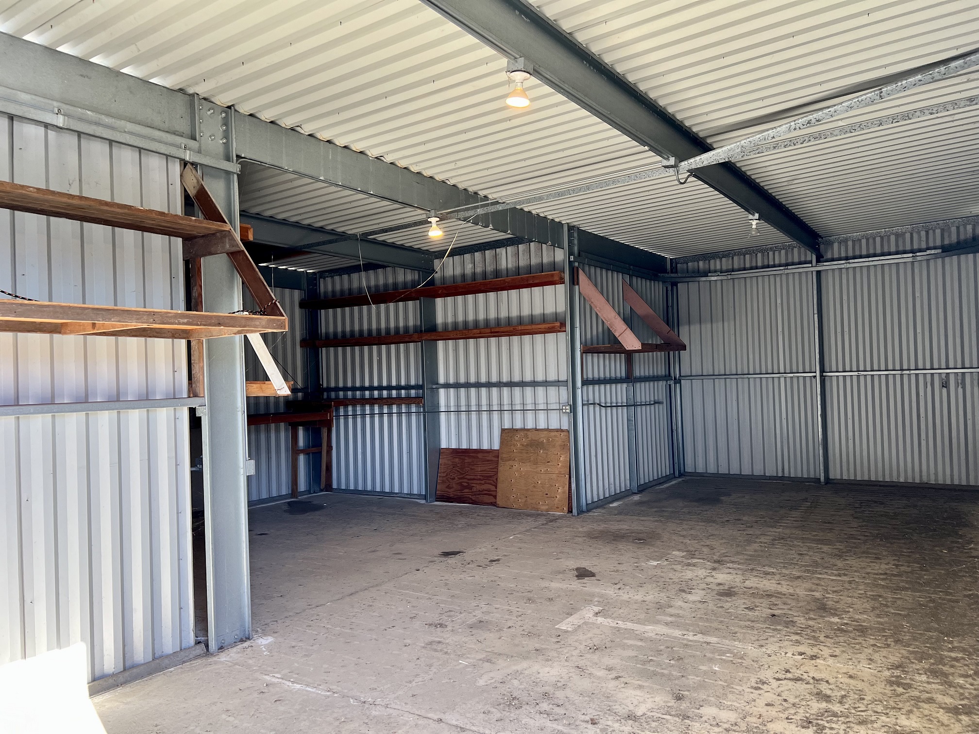 Executive T Hangar Available