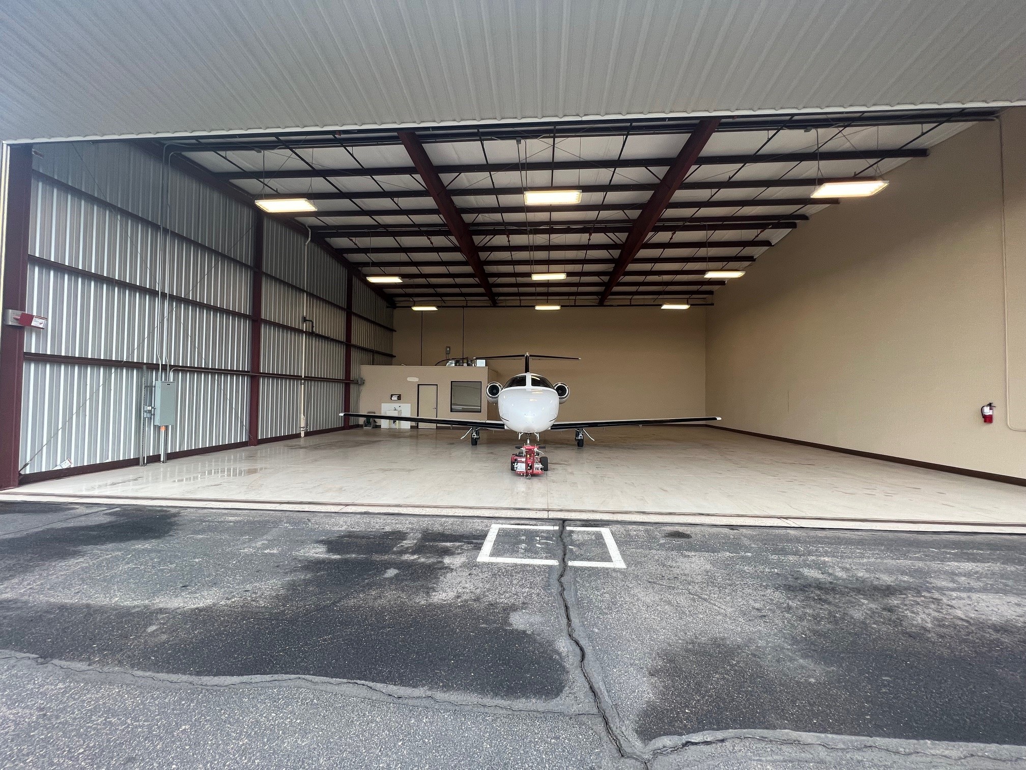 Hangar For Rent Mesa Gateway (KIWA)