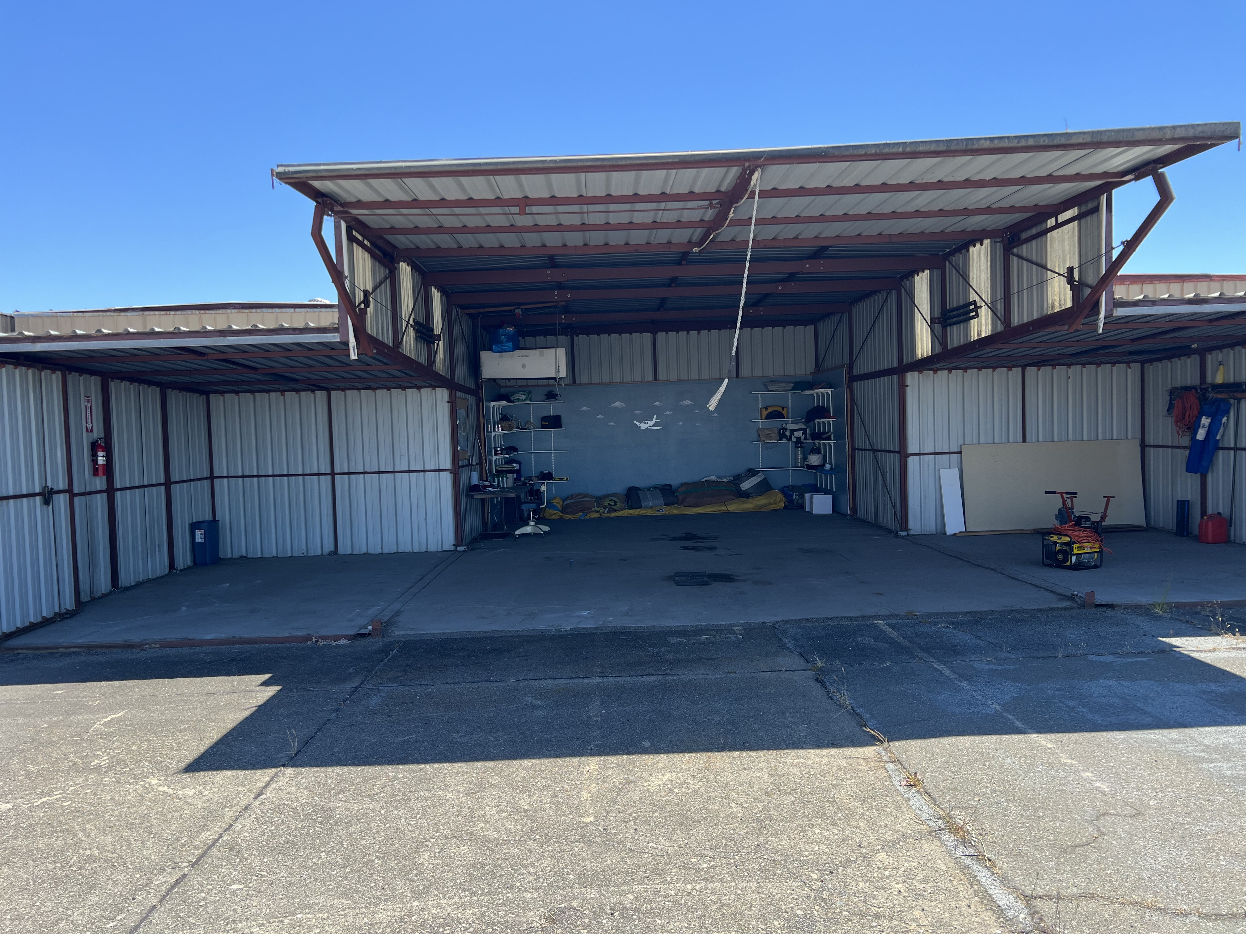 Oakland Porta-A-Port Hangar