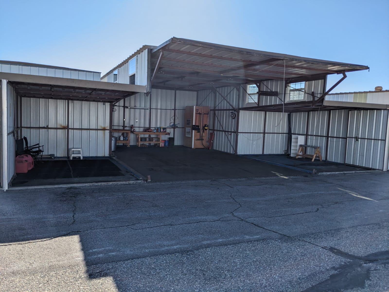 Hanger Space for Short Term Lease