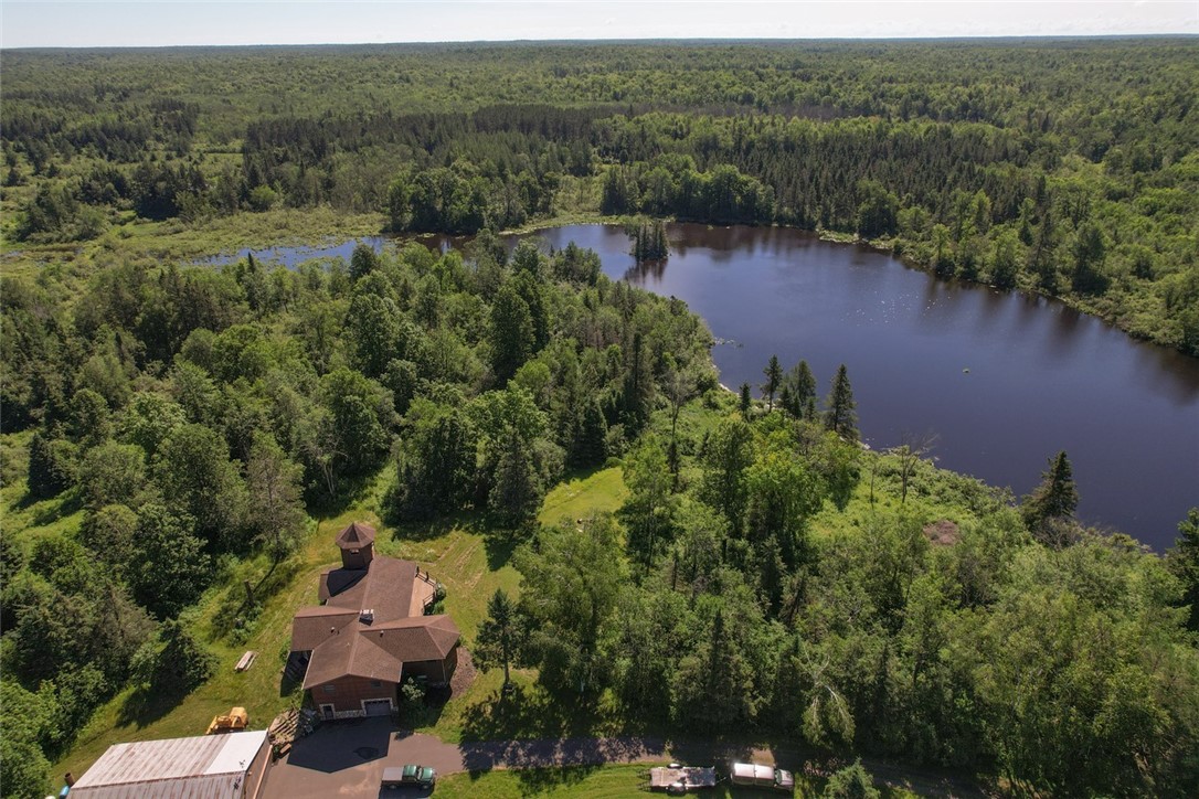 4 Bed, 3 Bath Home with Airstrip and Hanger