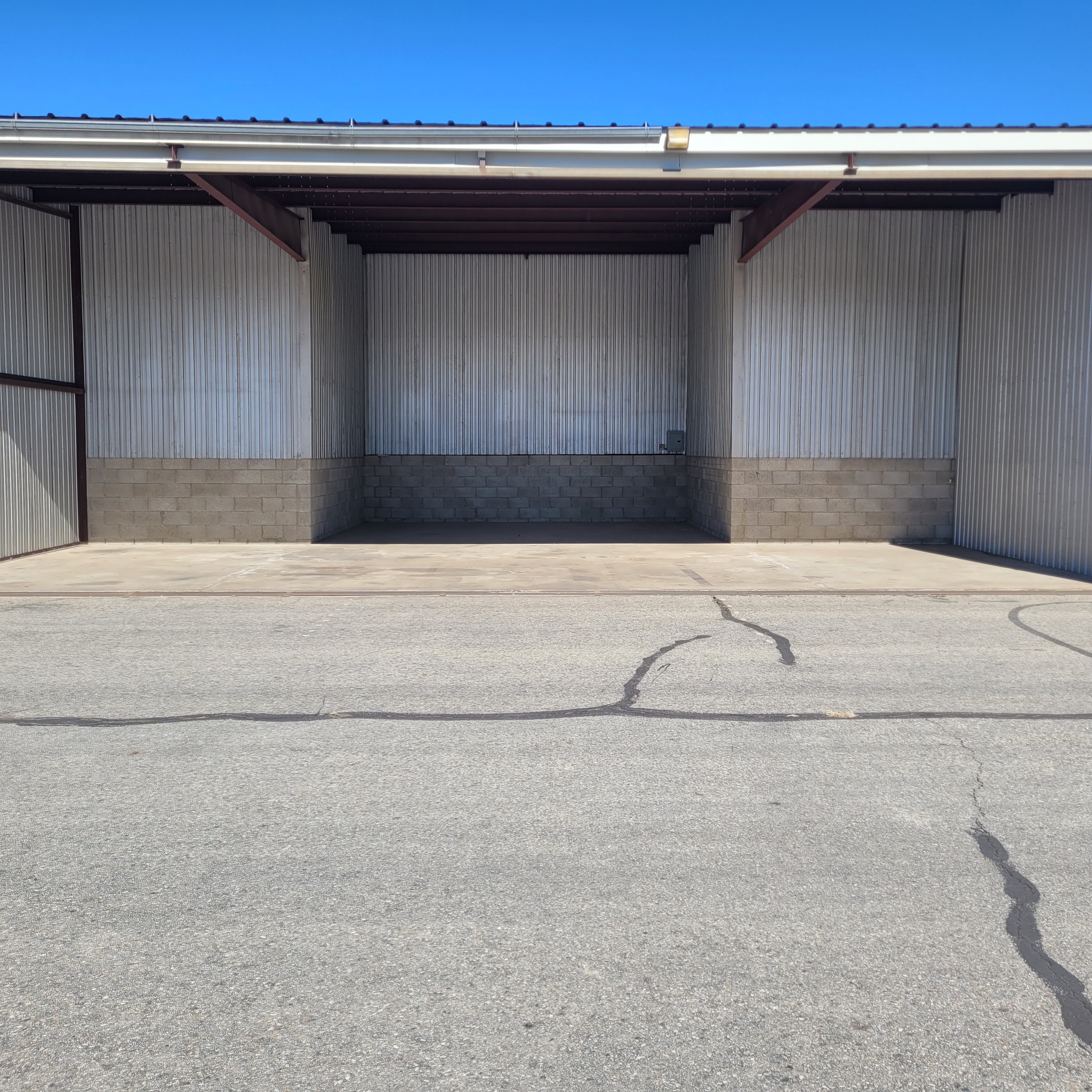 Hangar Availability