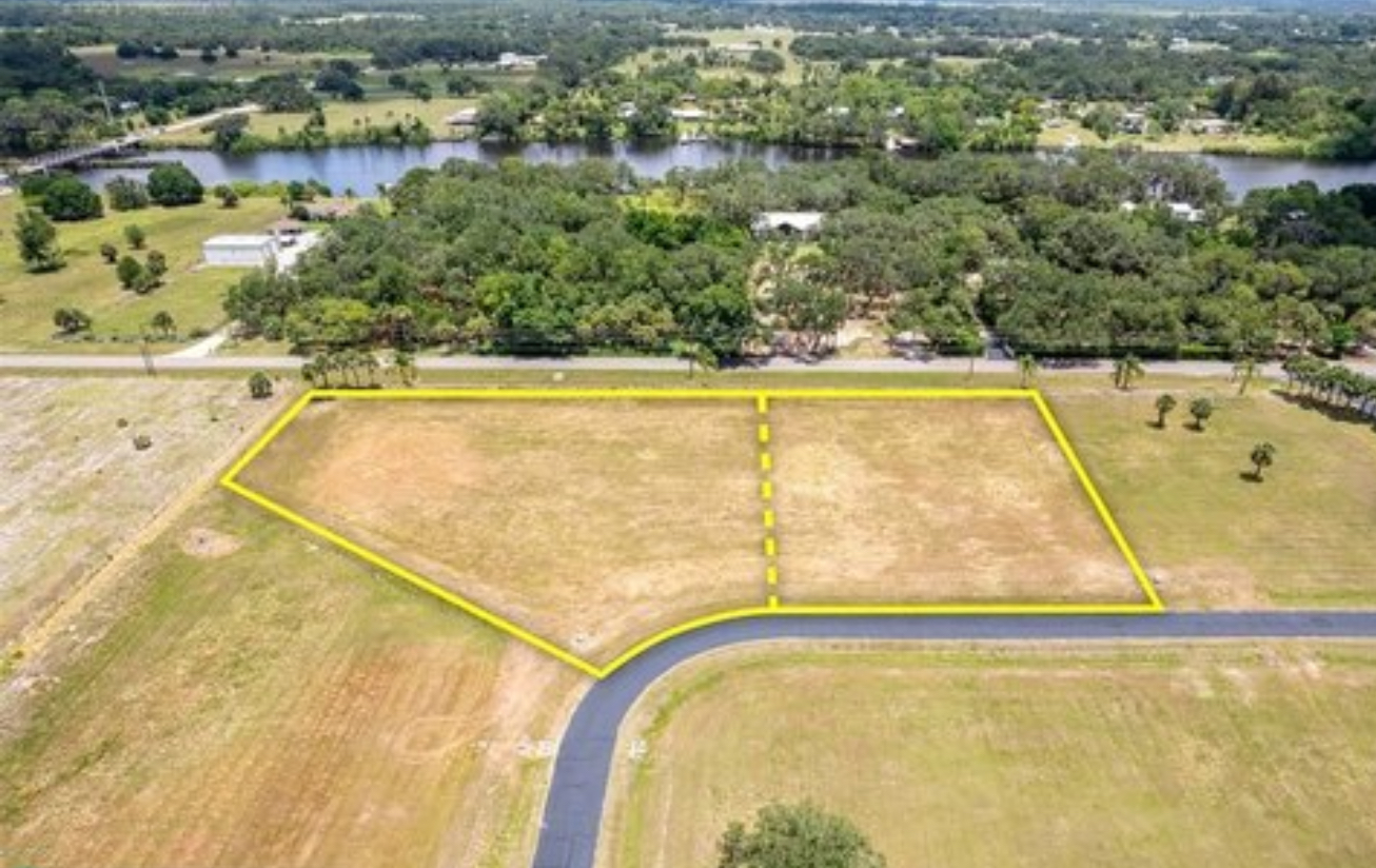 2 lots Sky Manor. labelle, Fl