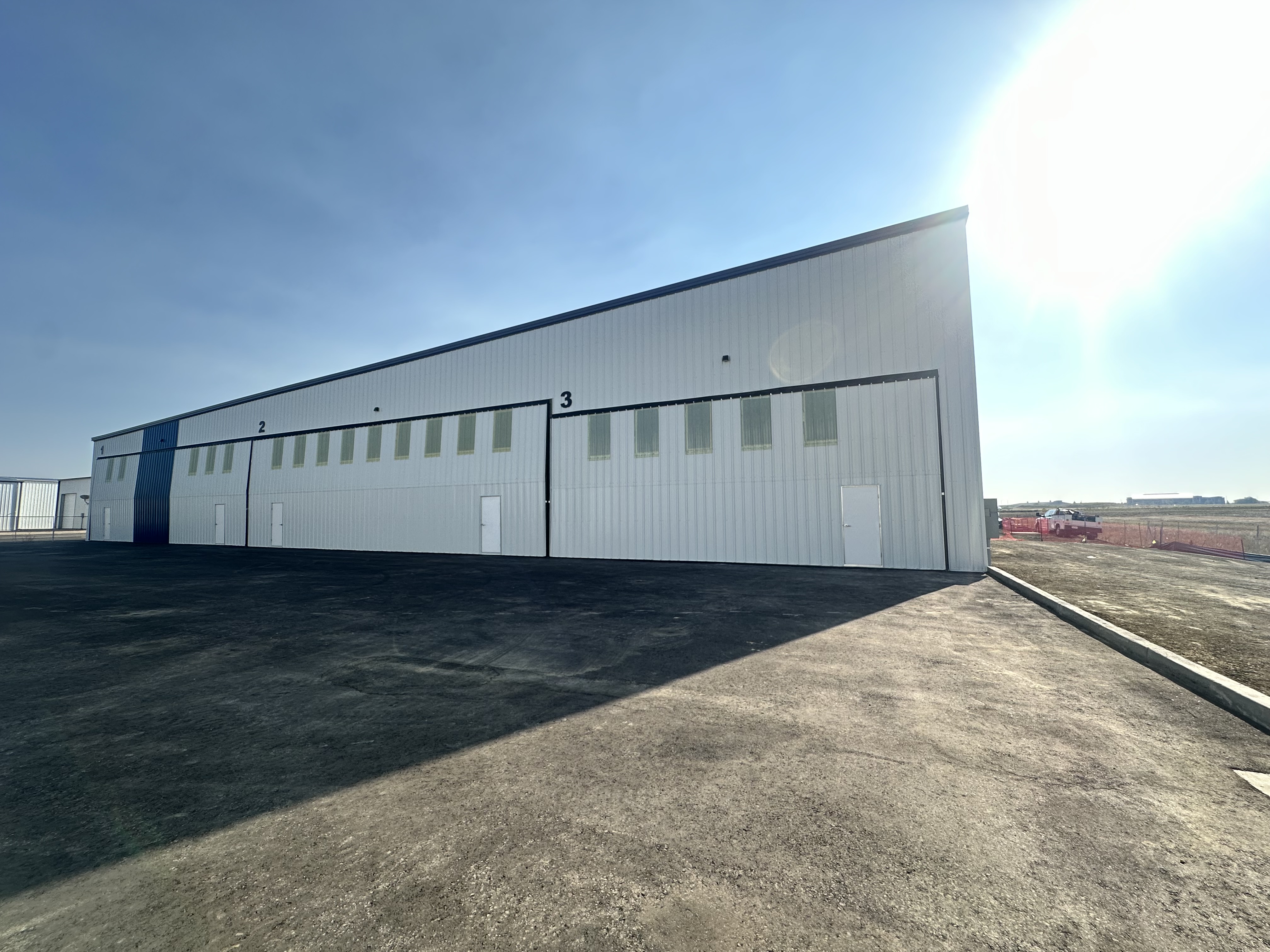 Executive Hangars at FNL!