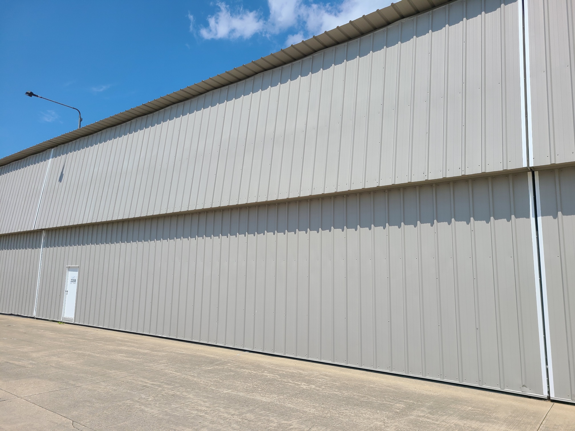 Great Hangar at UGN