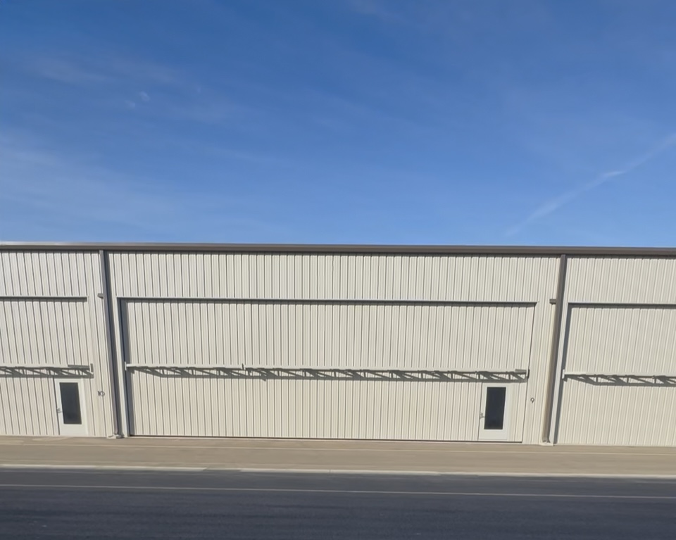 Hangar for Rent