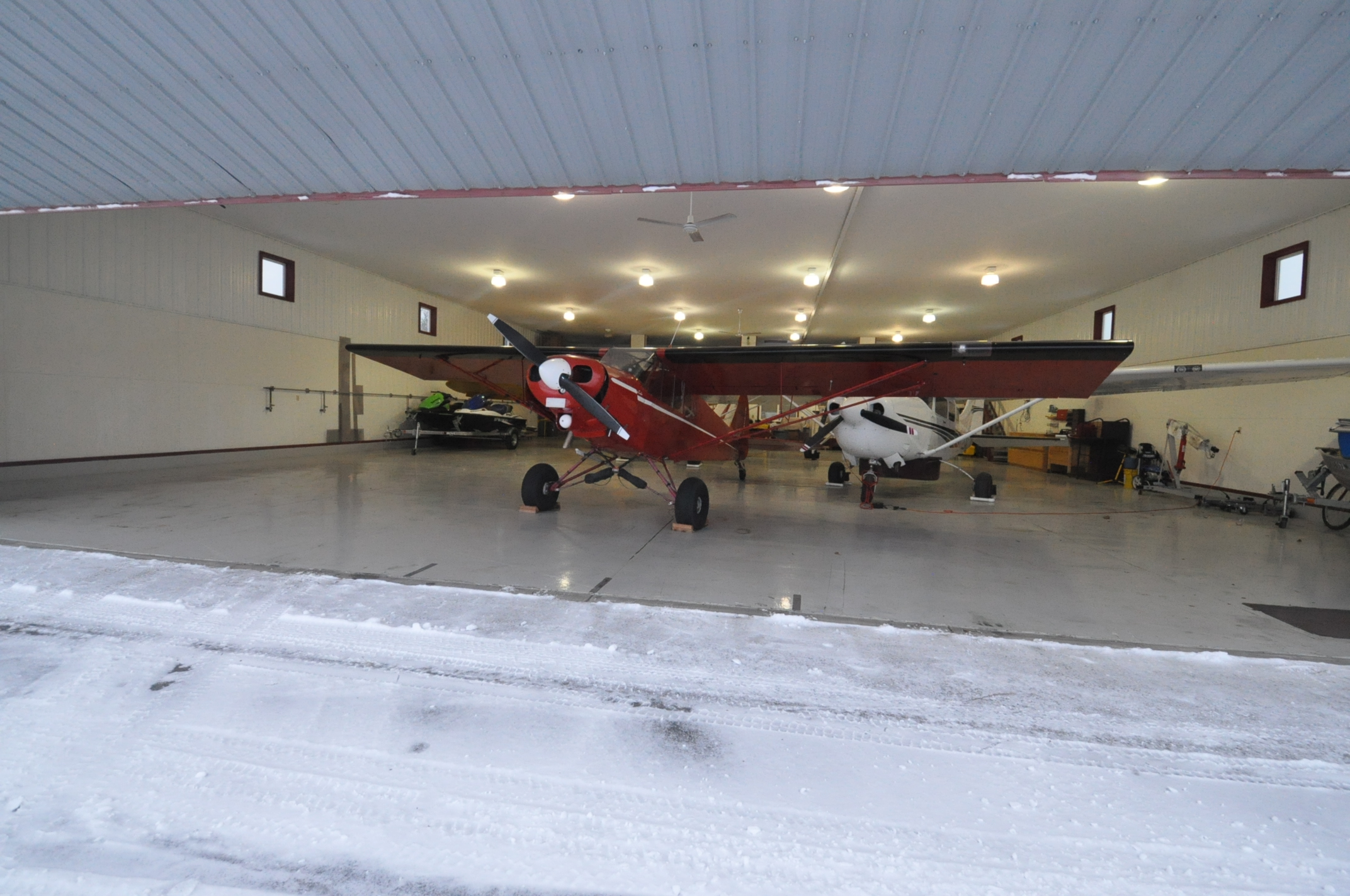 Big Lake Hangar space rental