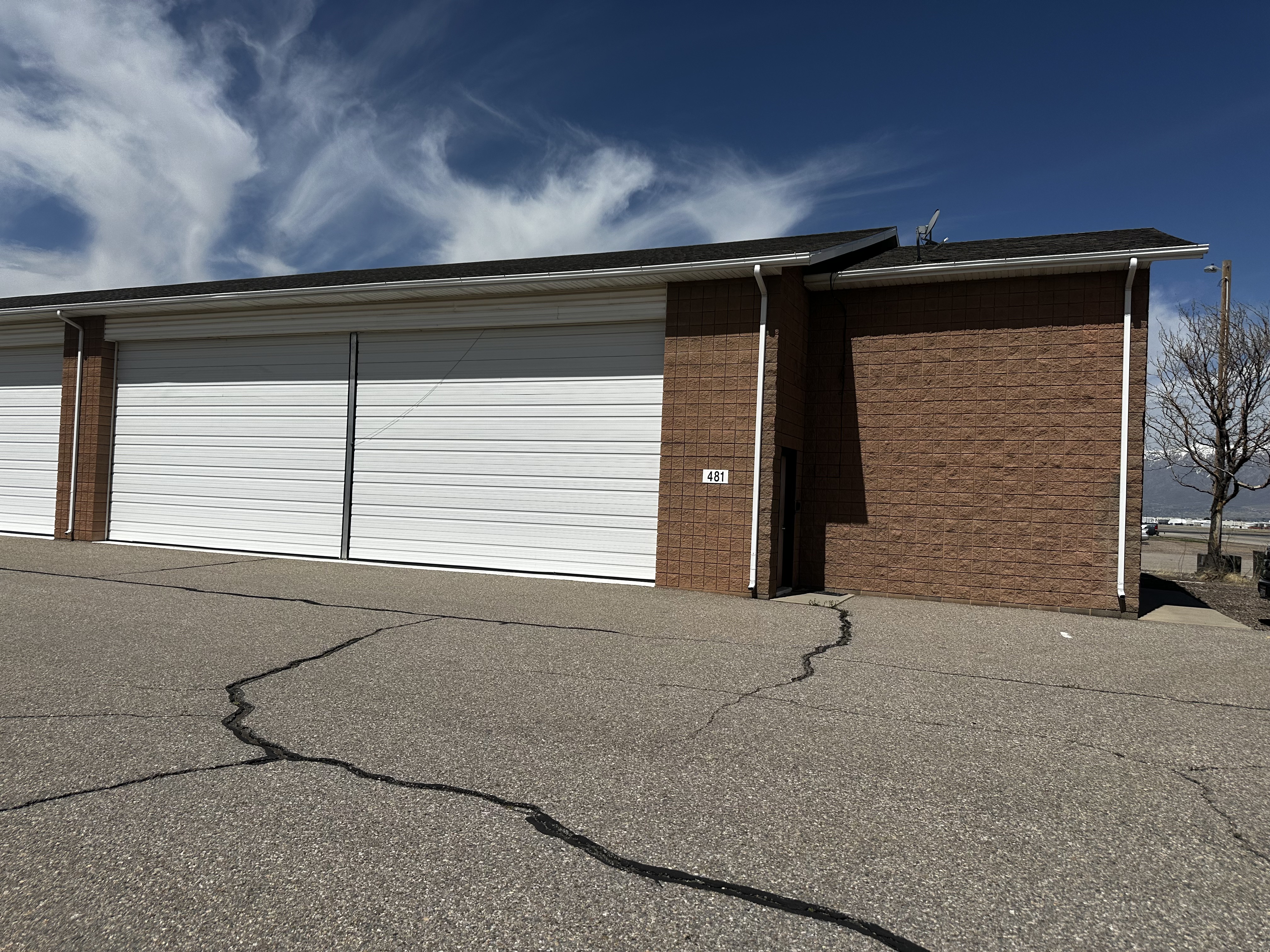 50 x 65 Commercial Hangar