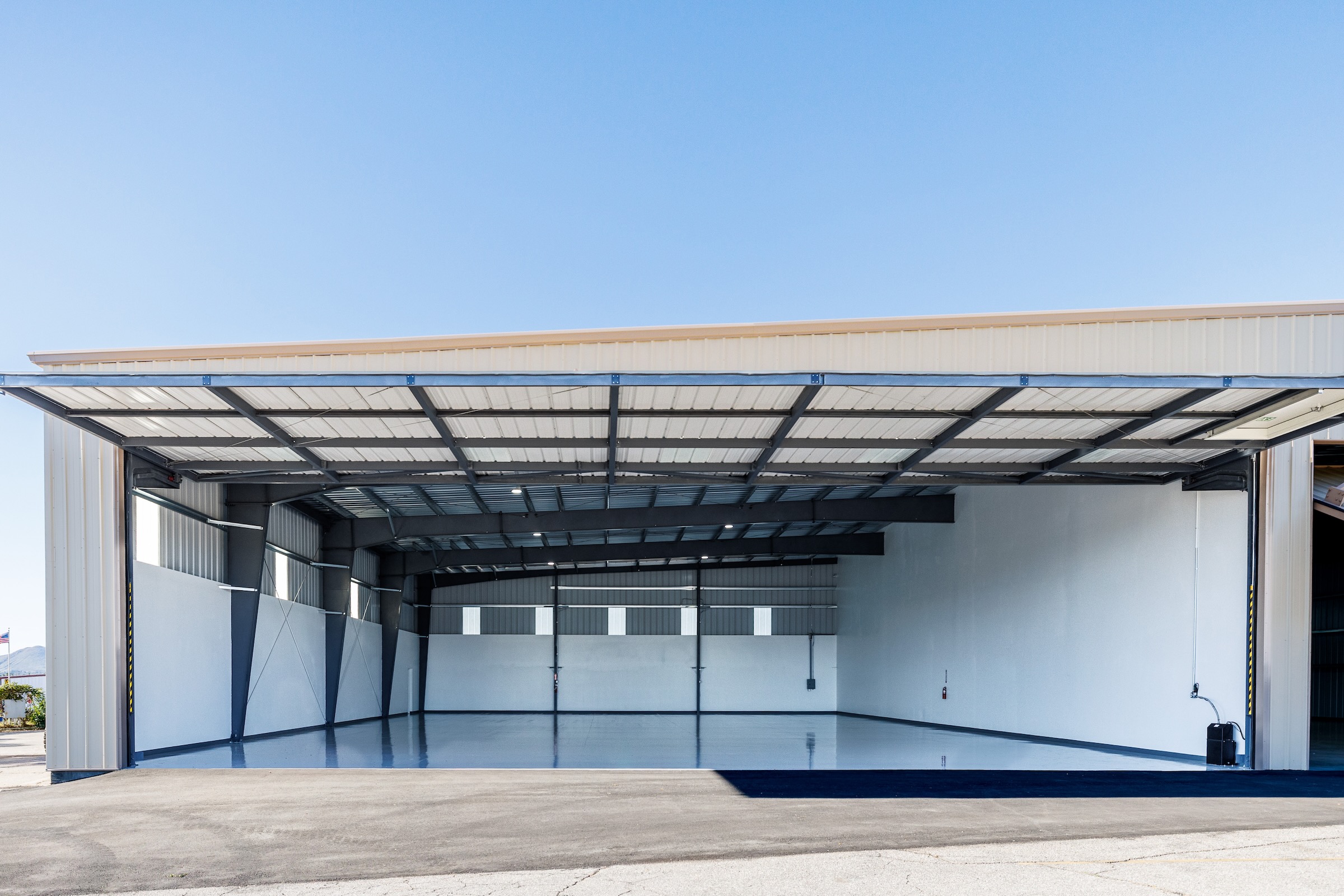 New Hangar for Sale