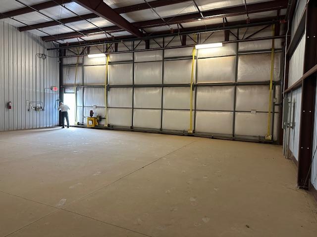 Phoenix area Box Hangar  Gateway