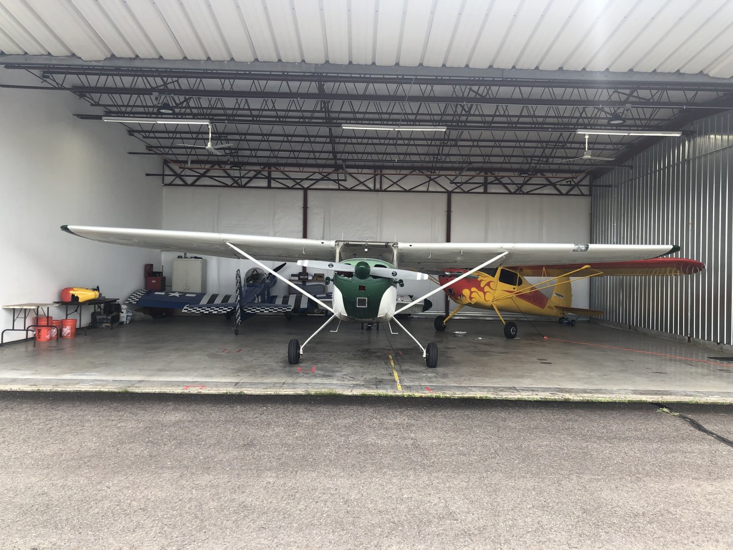 Parking spot available in a Shared Hangar