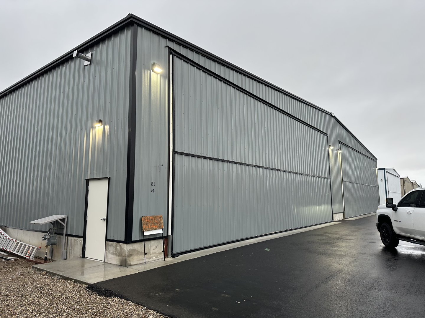New airplane Hangar 60x60
