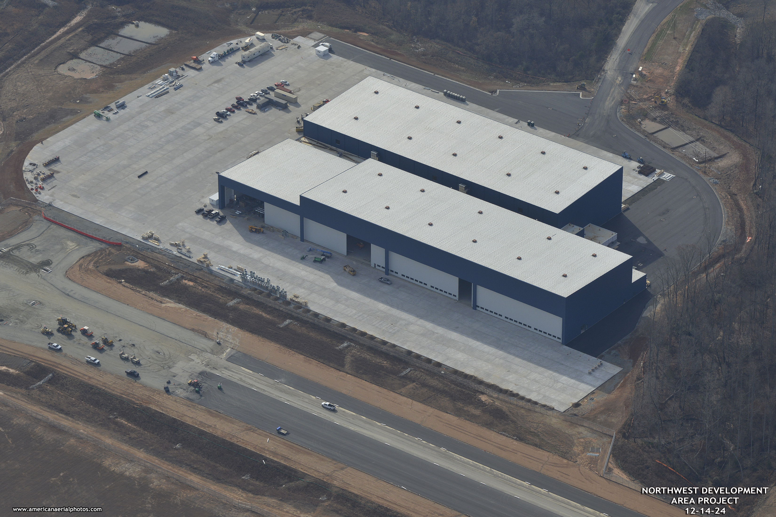 ±218,200 SF Aircraft Maintenance and Paint Facility for Sublease