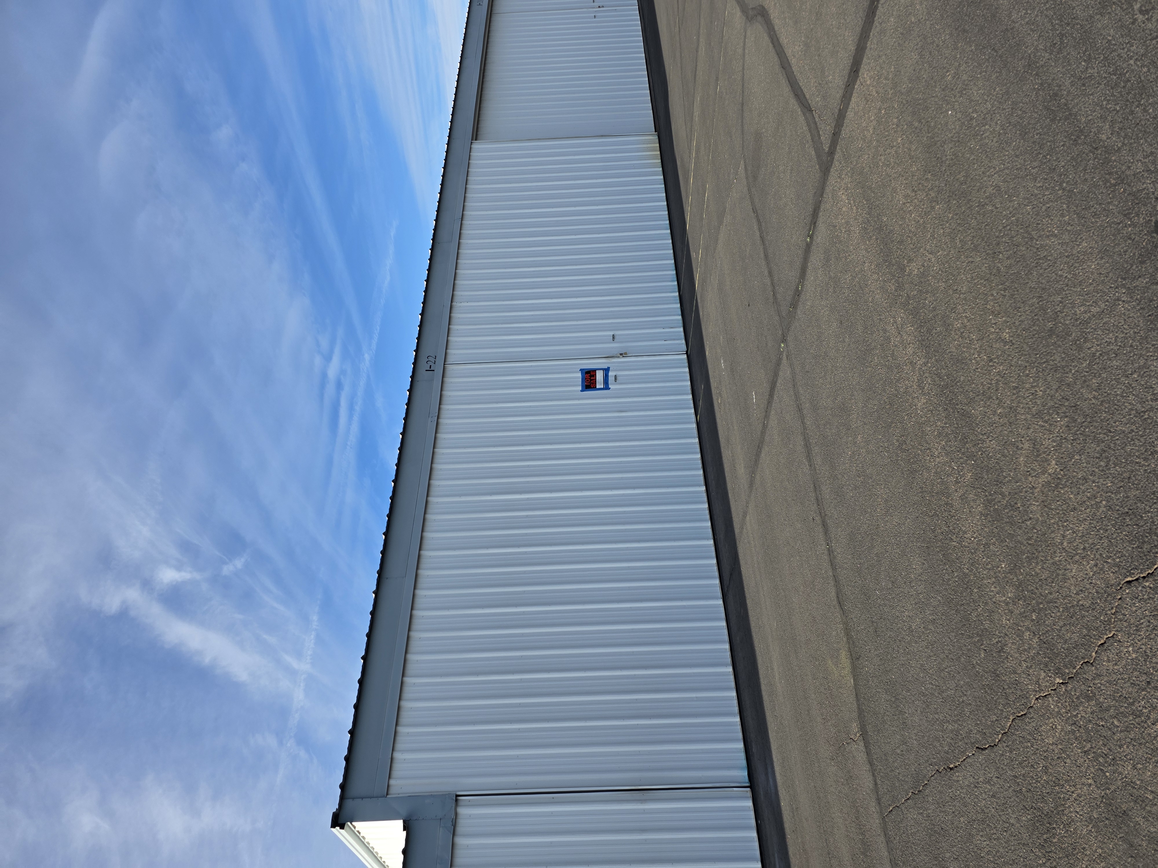 Large T Hangar - Glendale Airport