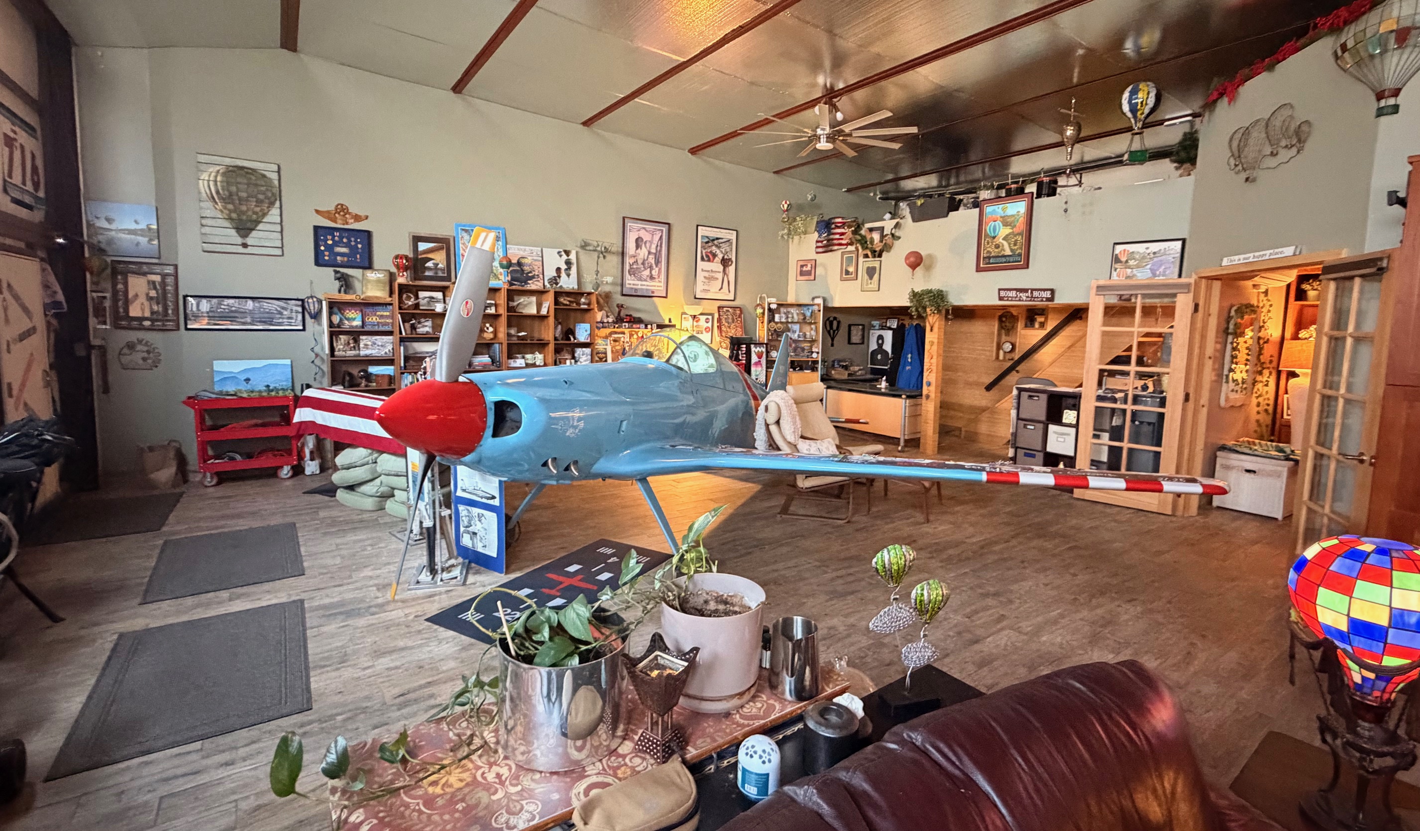 Santa Paula CA Hangar For Sale, Fully Customized