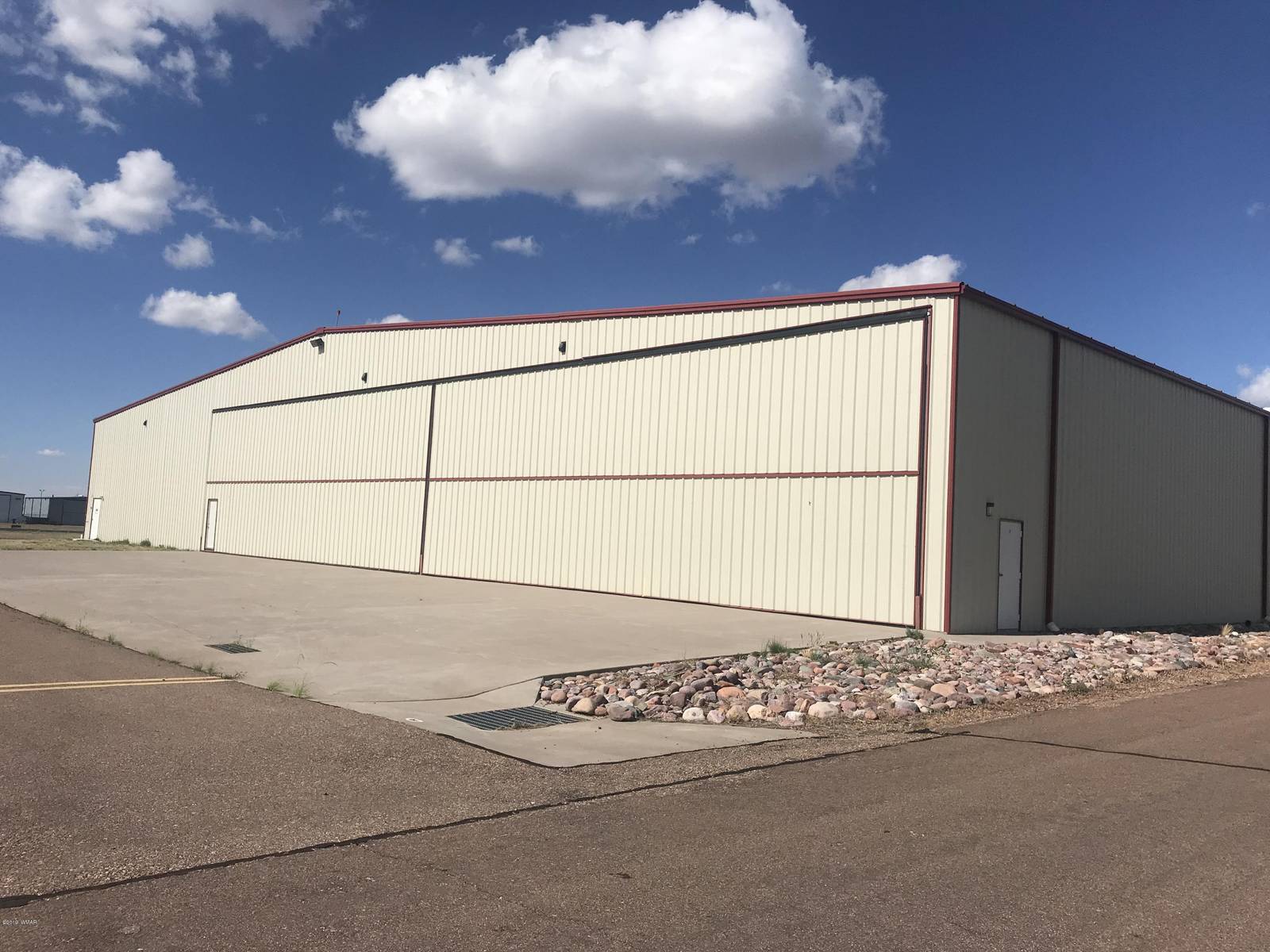 55 X 60 Hangar for sale