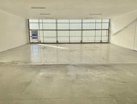 Fly-In Home with Hangar at Rimrock Airport