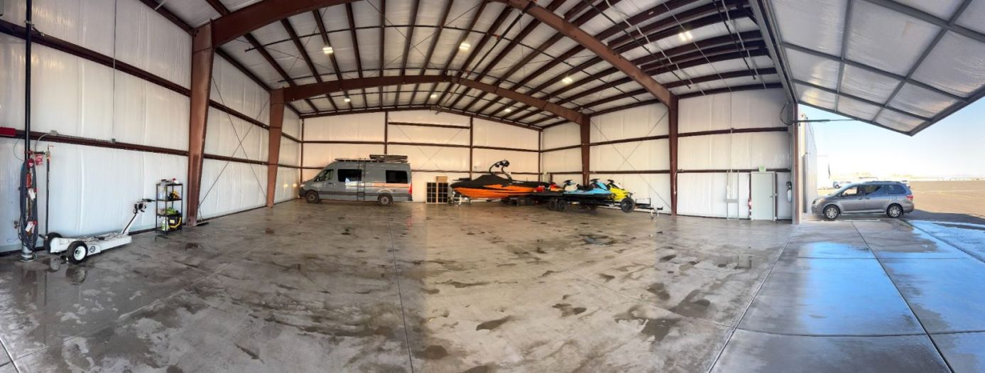 SGU 60 x 60 Hangar for Sale or Lease