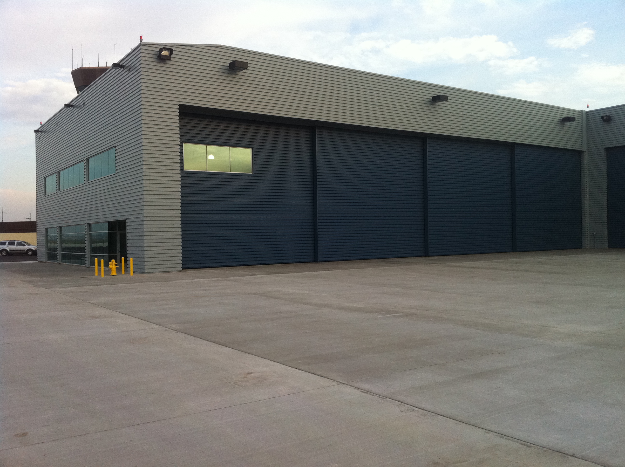 Corporate or Maintenance Hangar