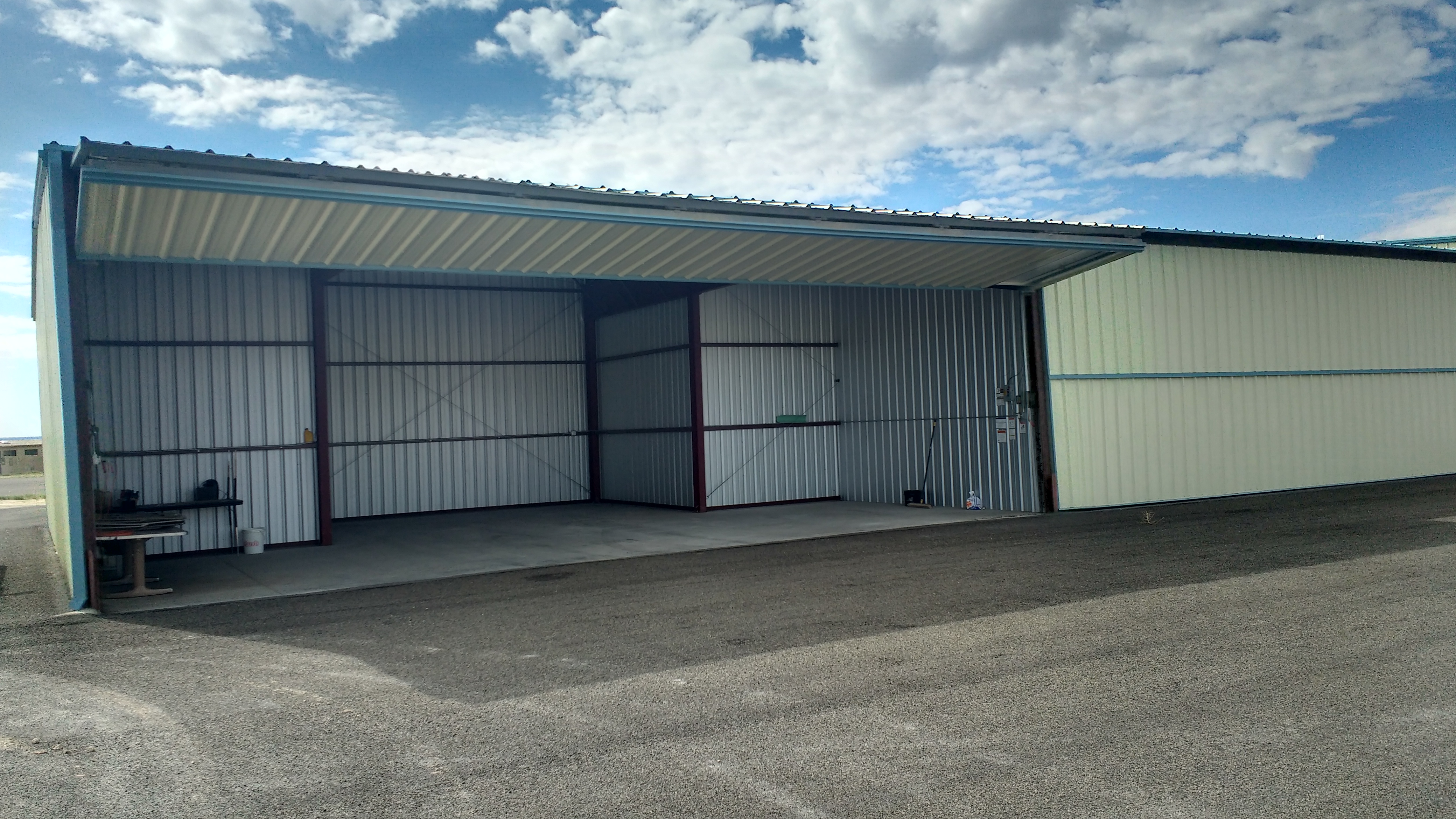 T-Hangar Rental