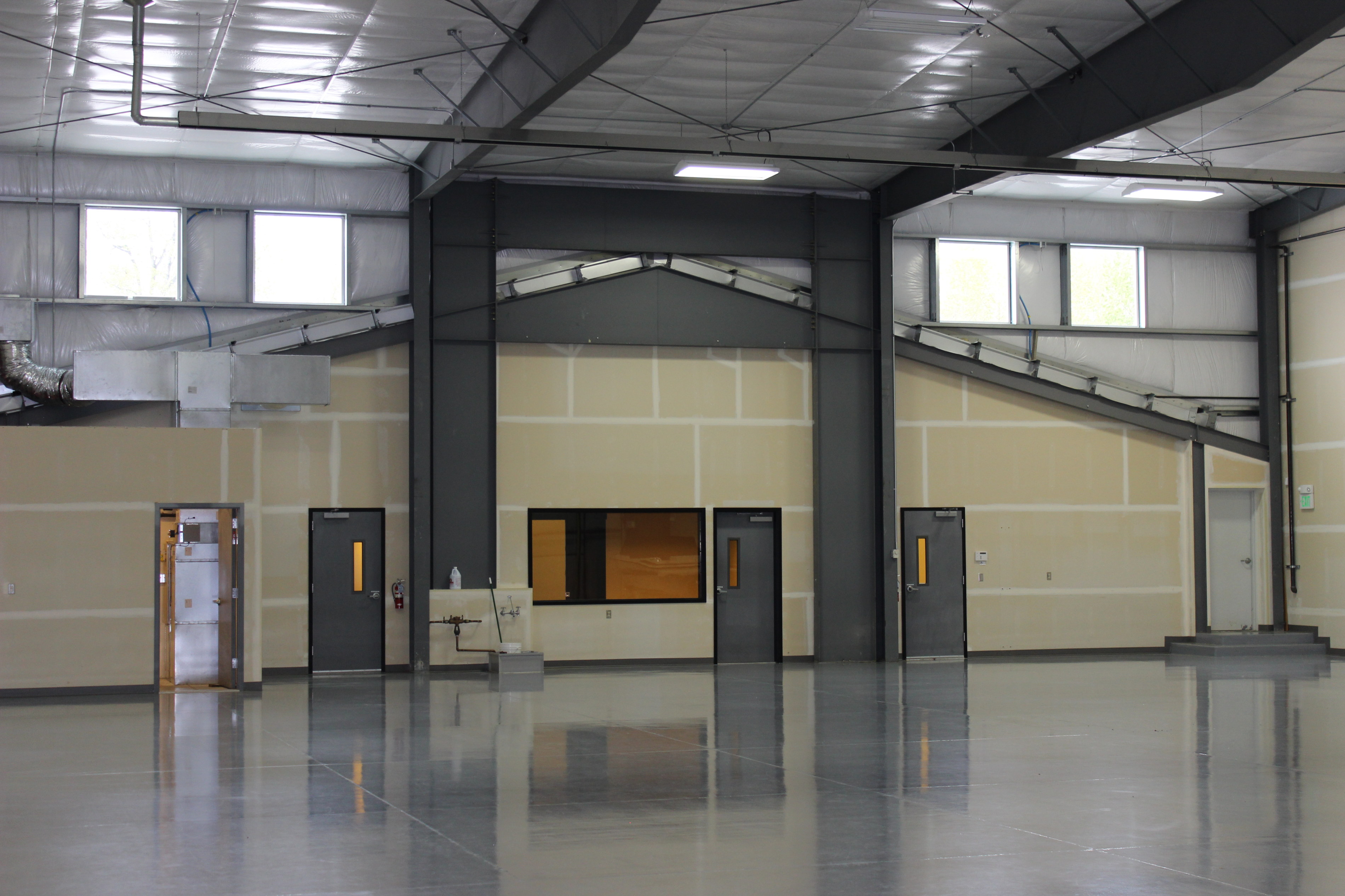 Hangar & Office Bellingham WA