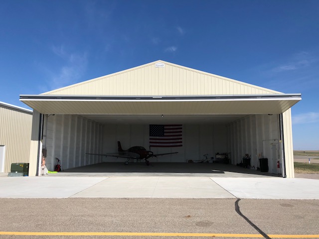 Hangar for rent or sale