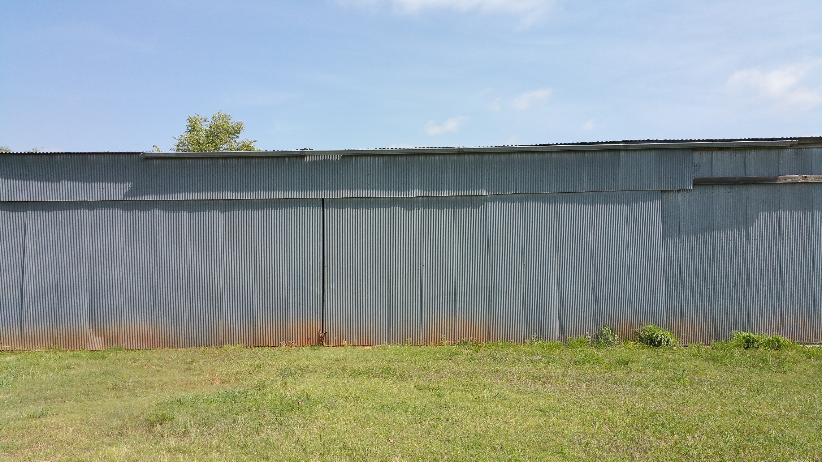 Airport T Hangar for sale by owner