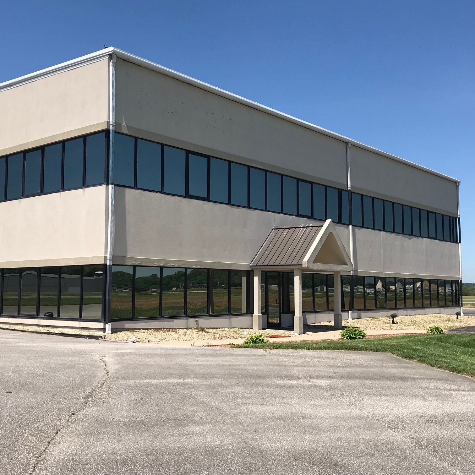 Hangar For Sale Bloomington IN
