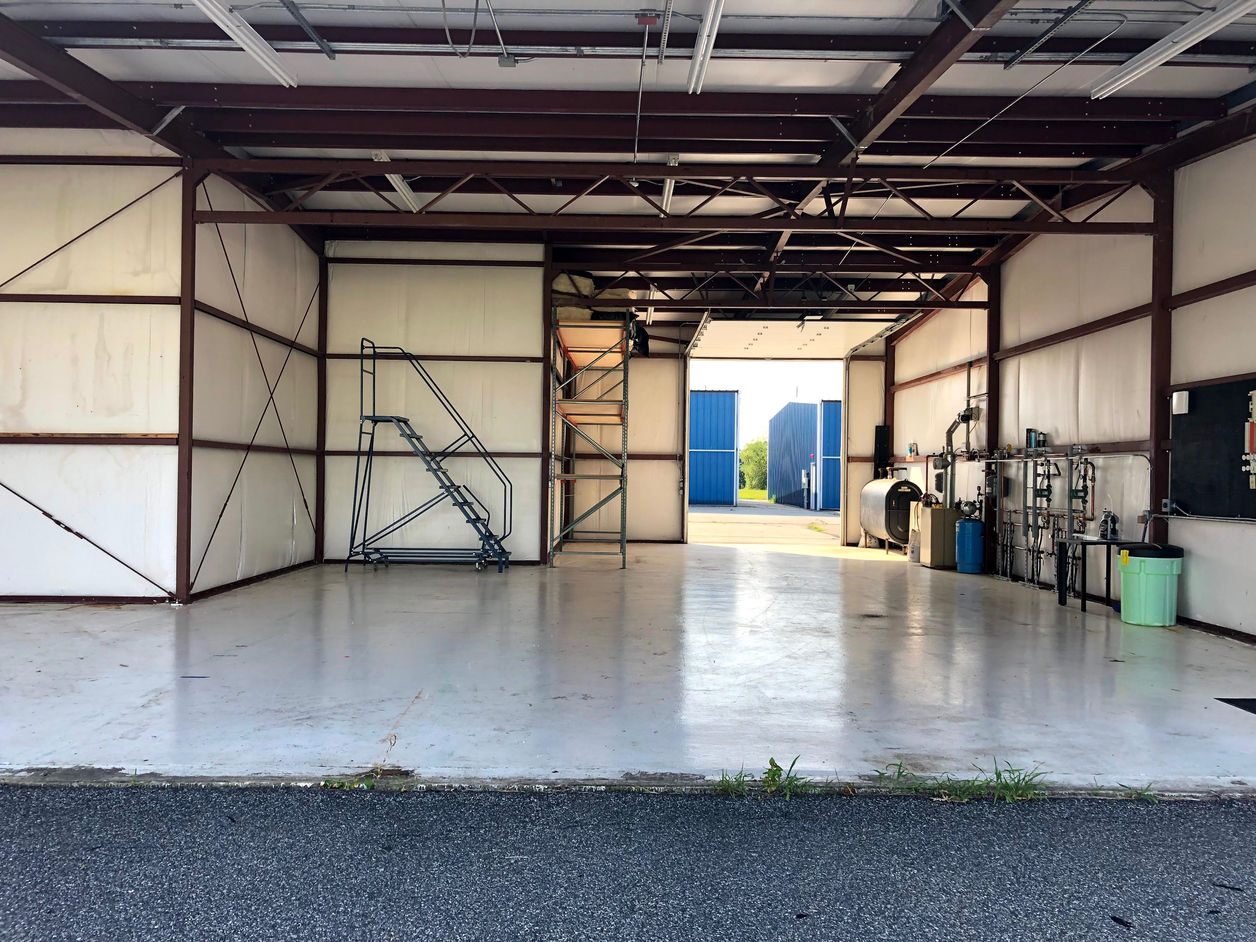 KLWM - Lawrence Municipal Airport Hangar for Rent or Sale