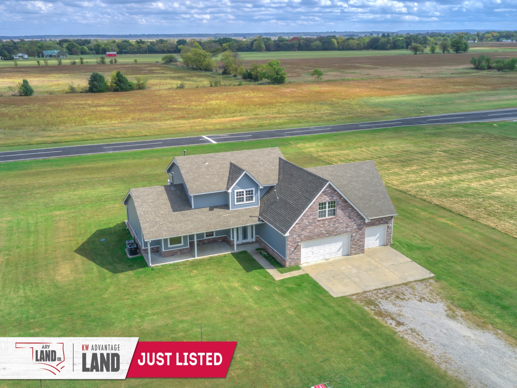 Custom Home on Haskell Airport Runway!