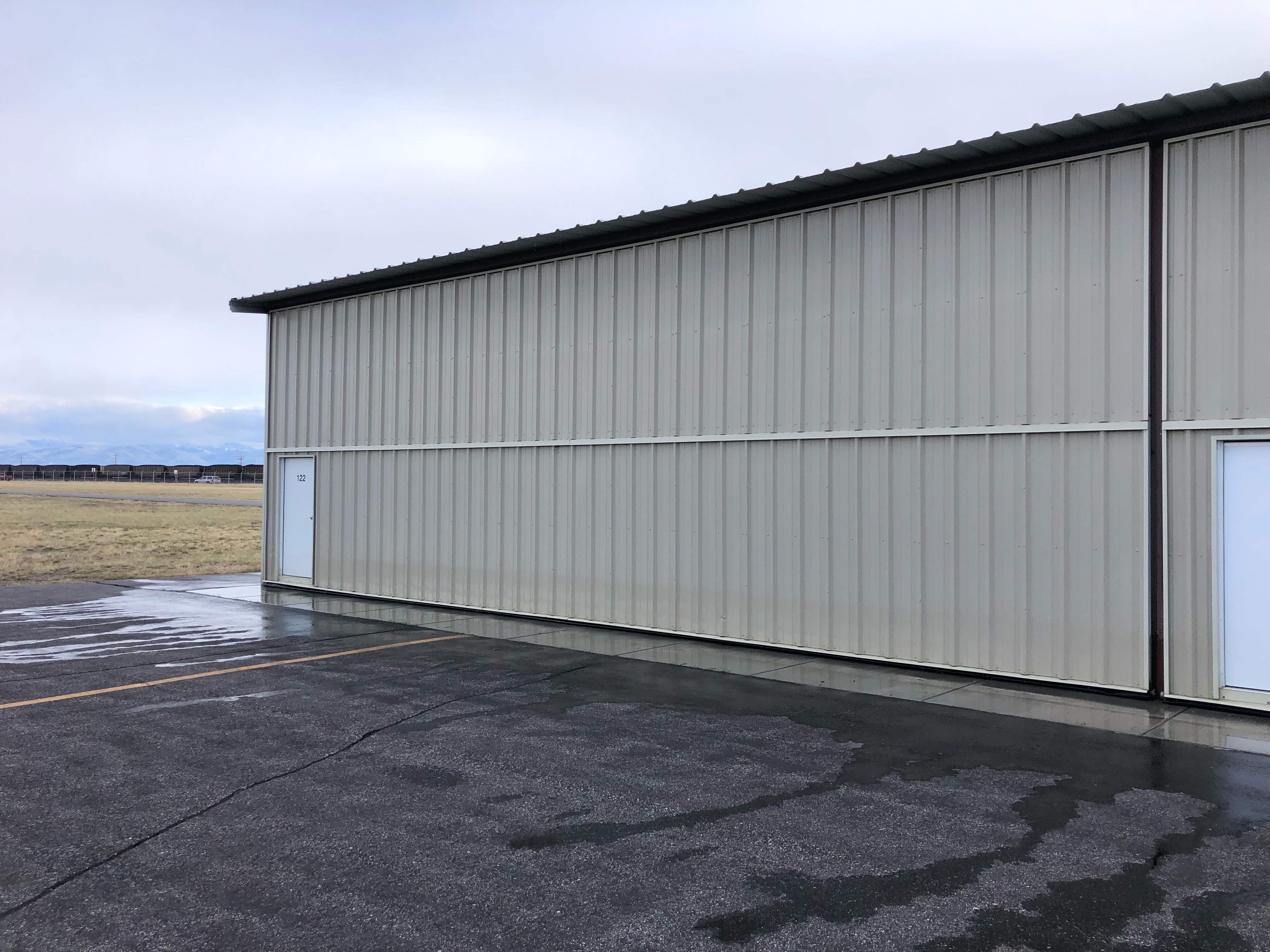T Hanger for Rent KBZN