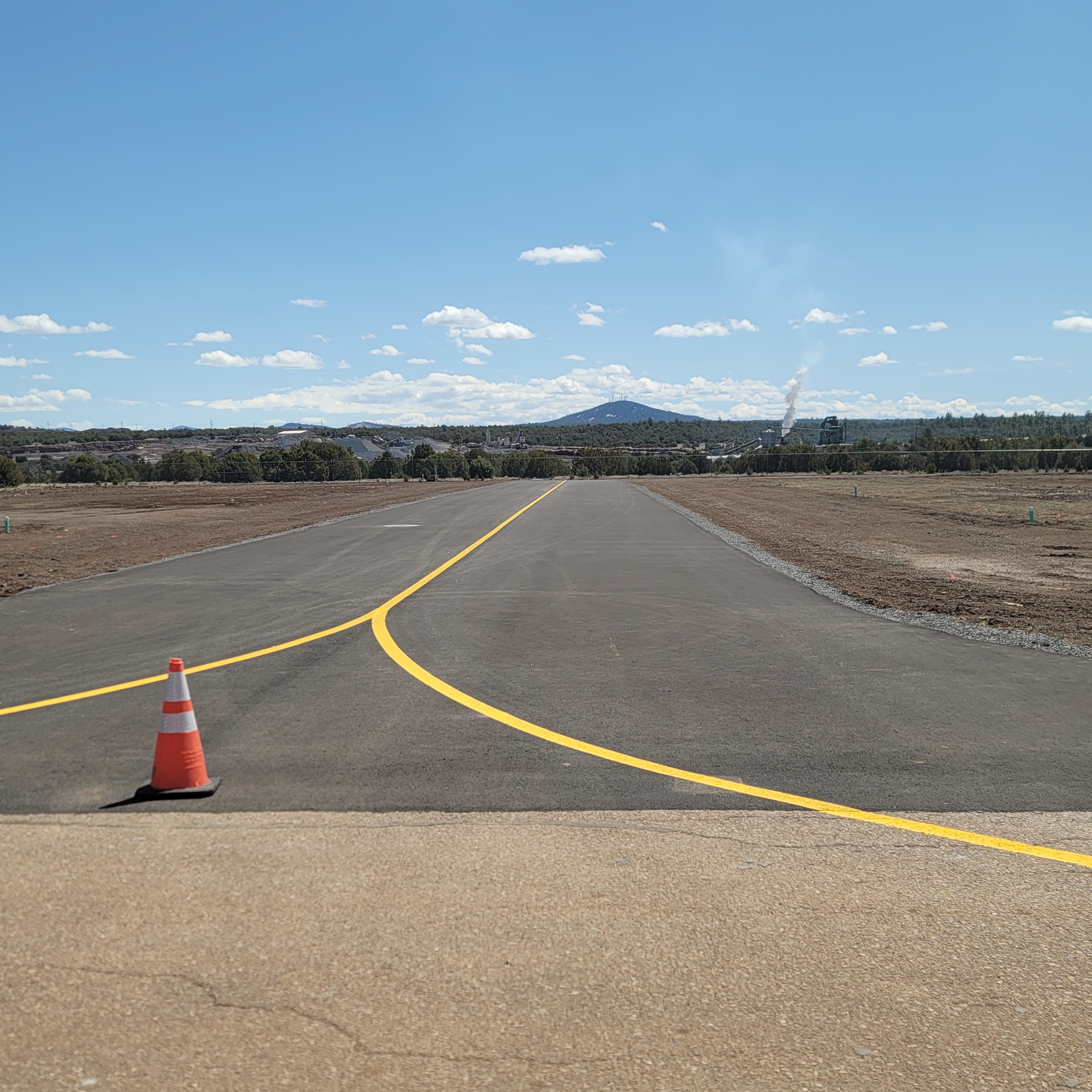 taxiwaystrip.jpg