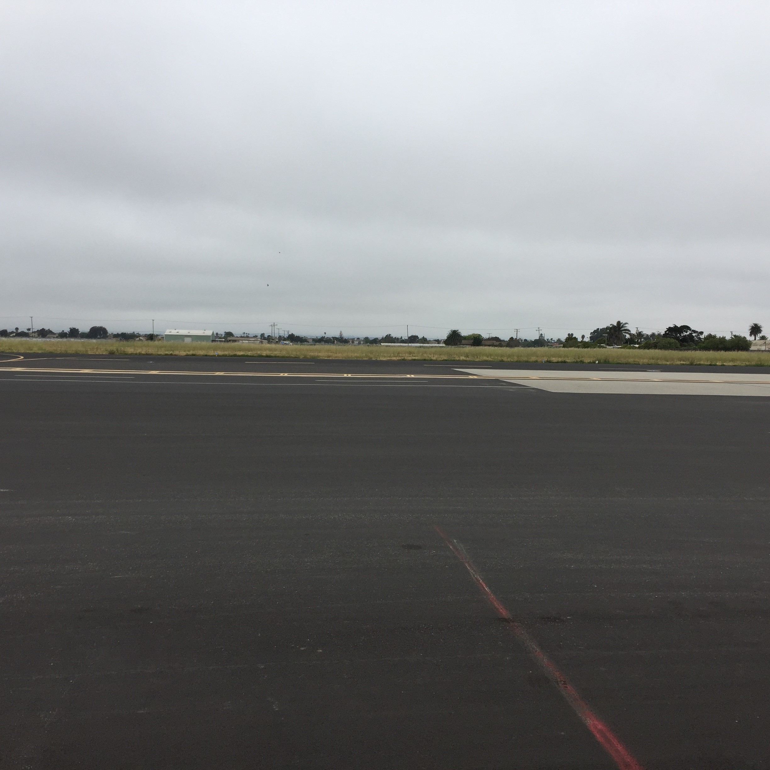 Oxnard_Hangar_View_looking_out_to_tarmac.jpg
