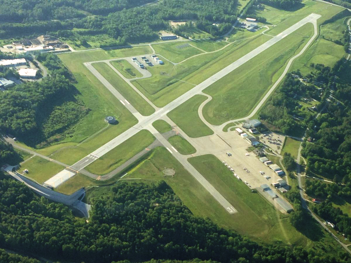 Hangar in v