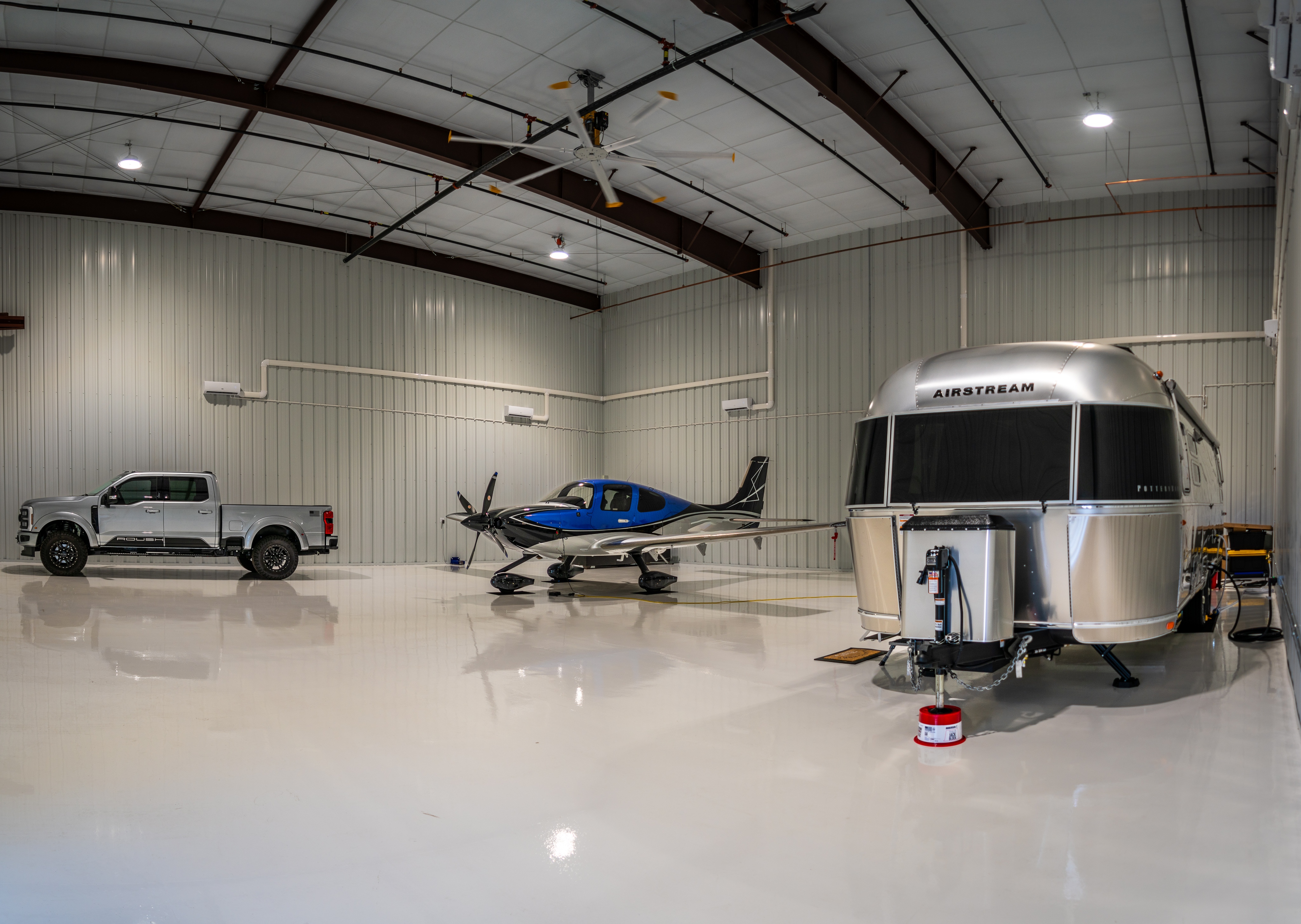 ArtDesignDrive-VolareHangars-81-5mb.jpg