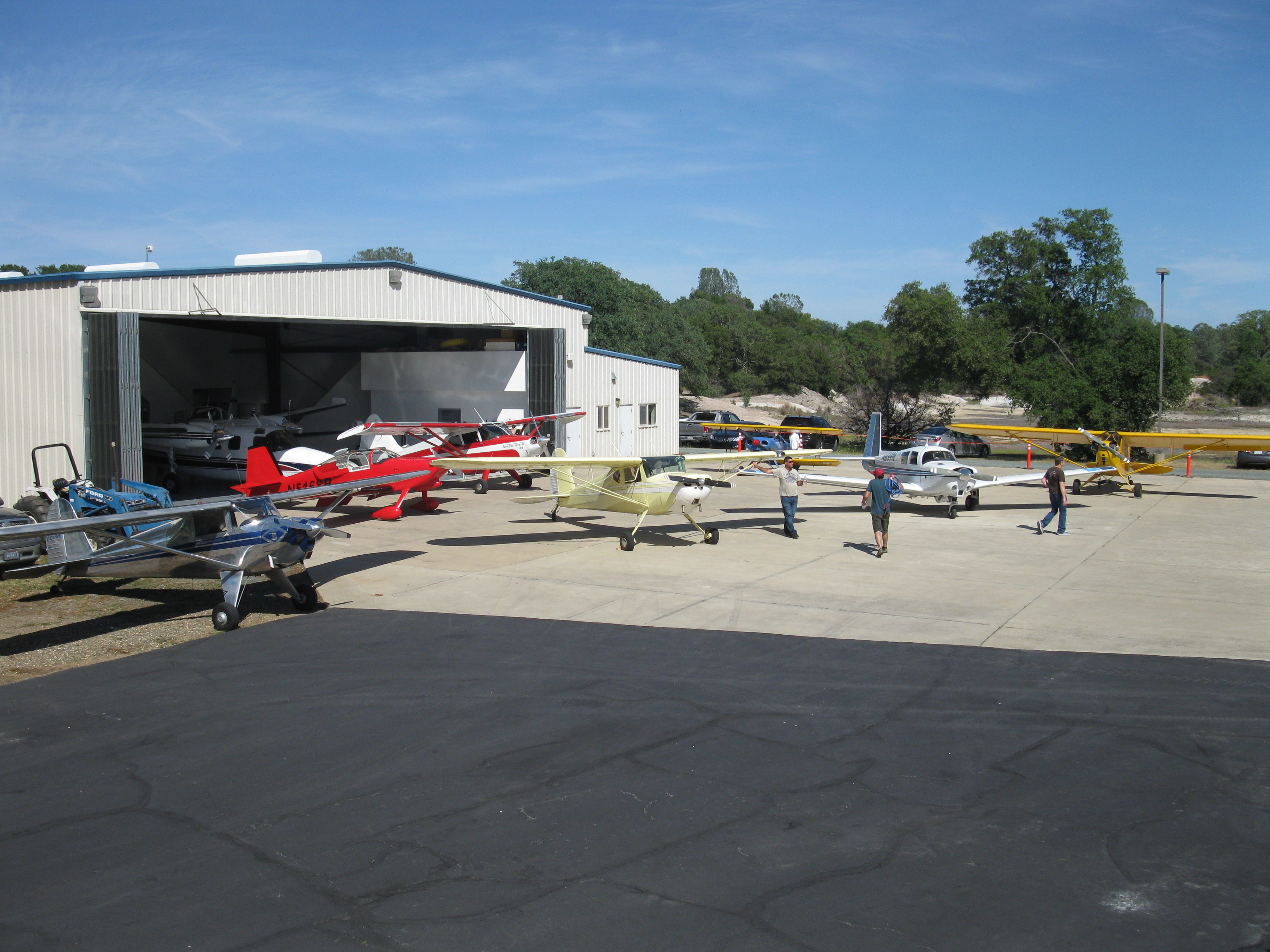 Hangar in i