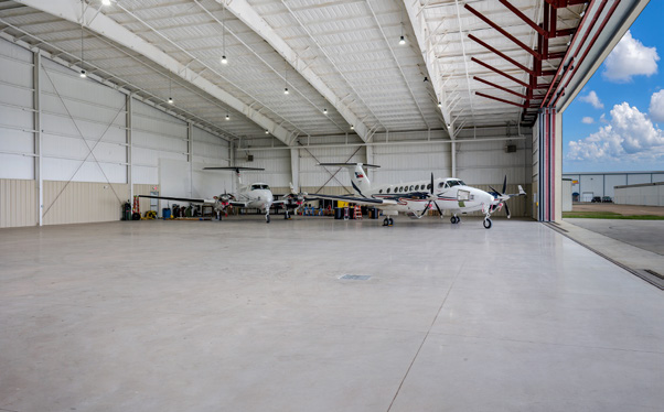 Denton_Enterprise_Airport_Hangar_BRO_Gist_v01_TJ_002_4.jpg