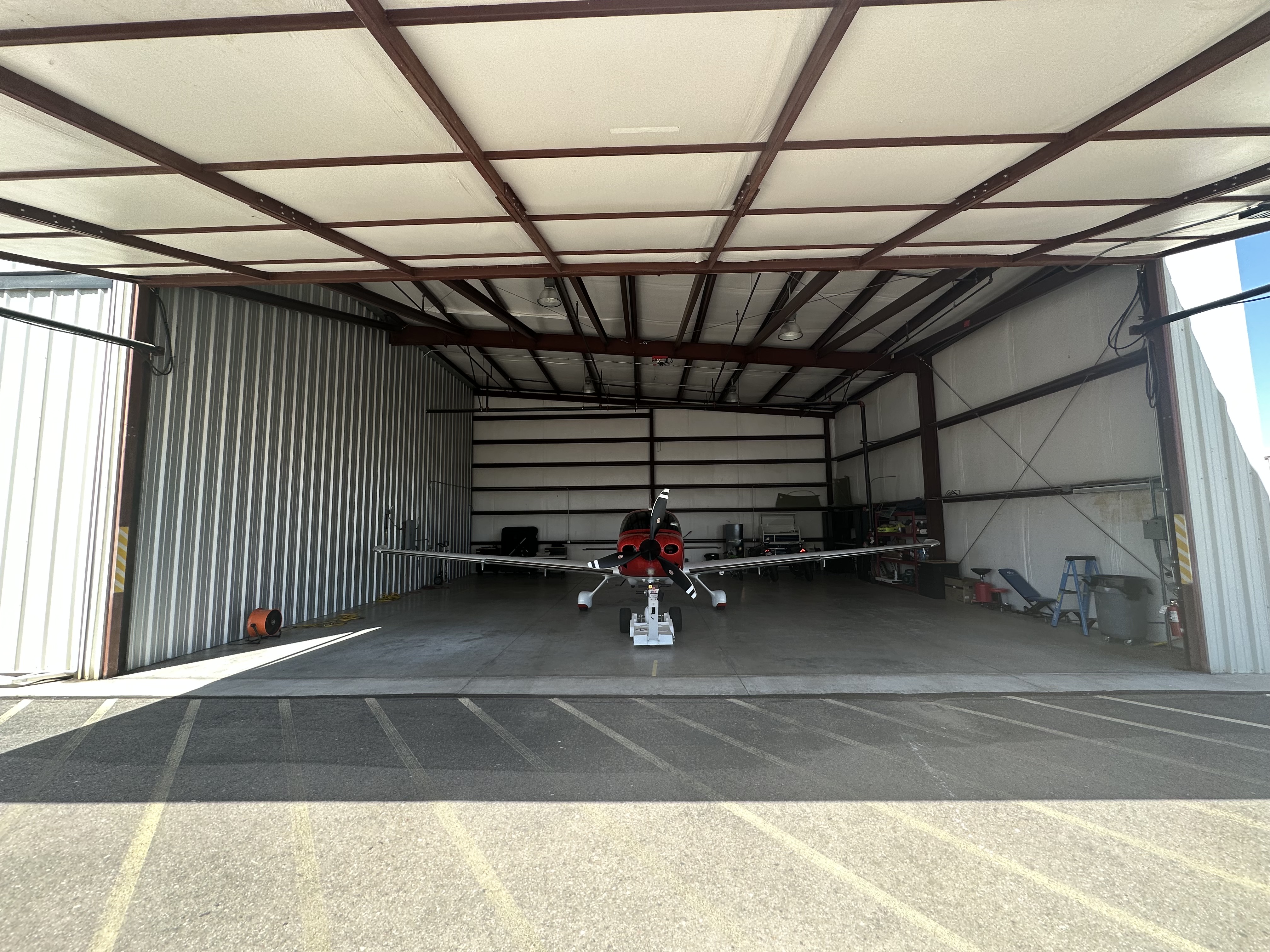 Hangar in 