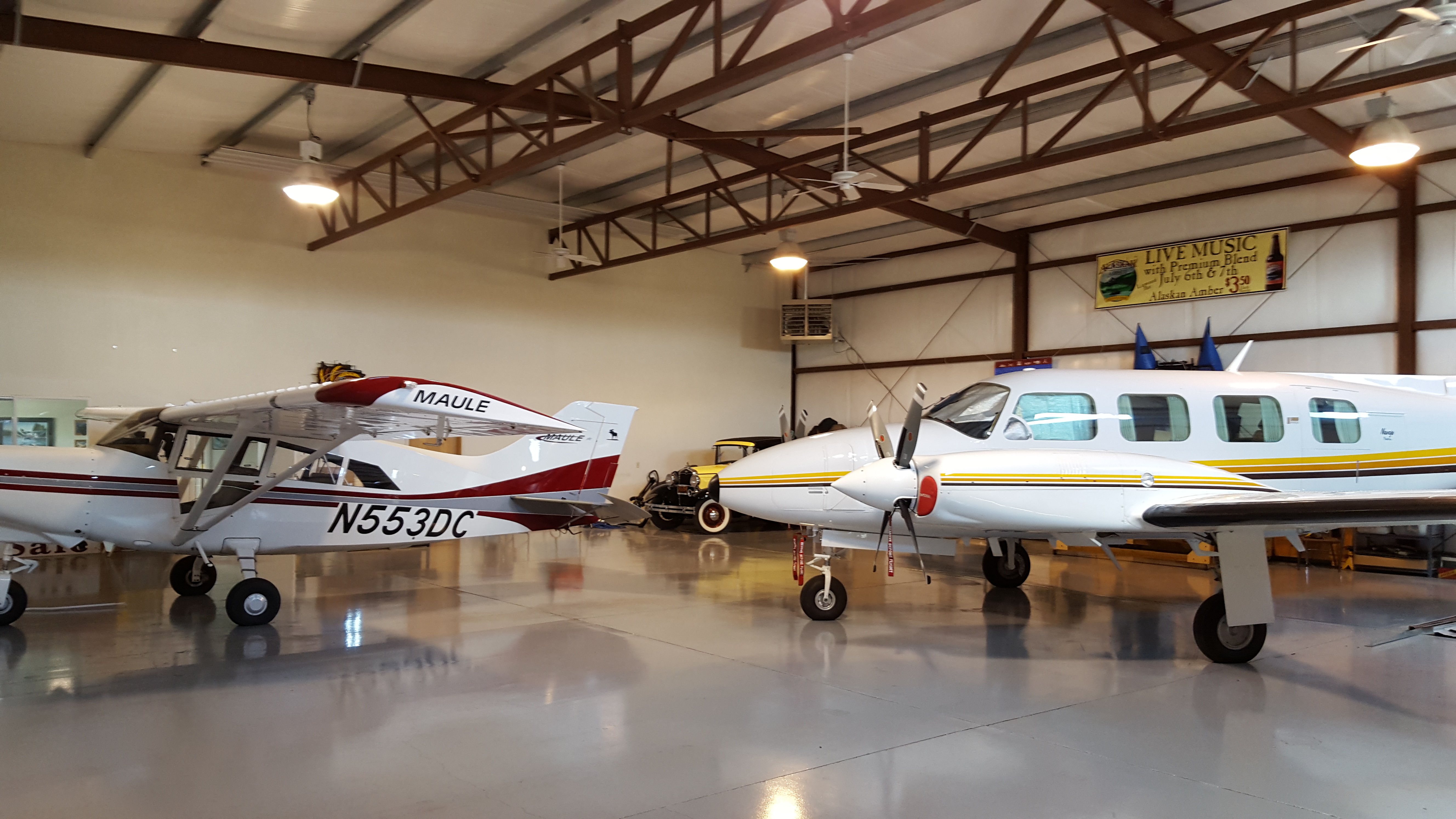 Hangars for SALE or RENT in DALLAS - FREE Ads - HangarTrader