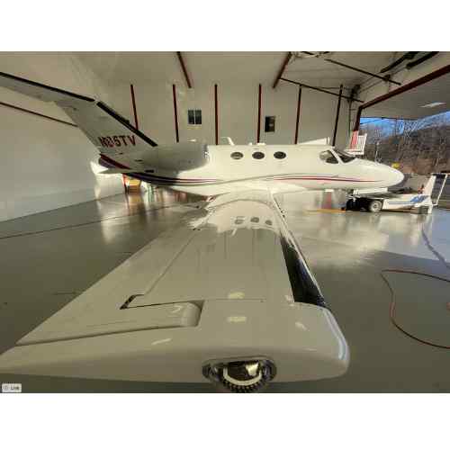 Hangar in d