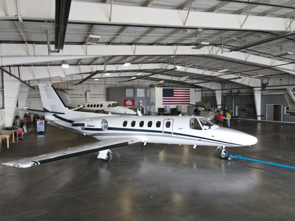Sky_Bandit_Hangar.jpg