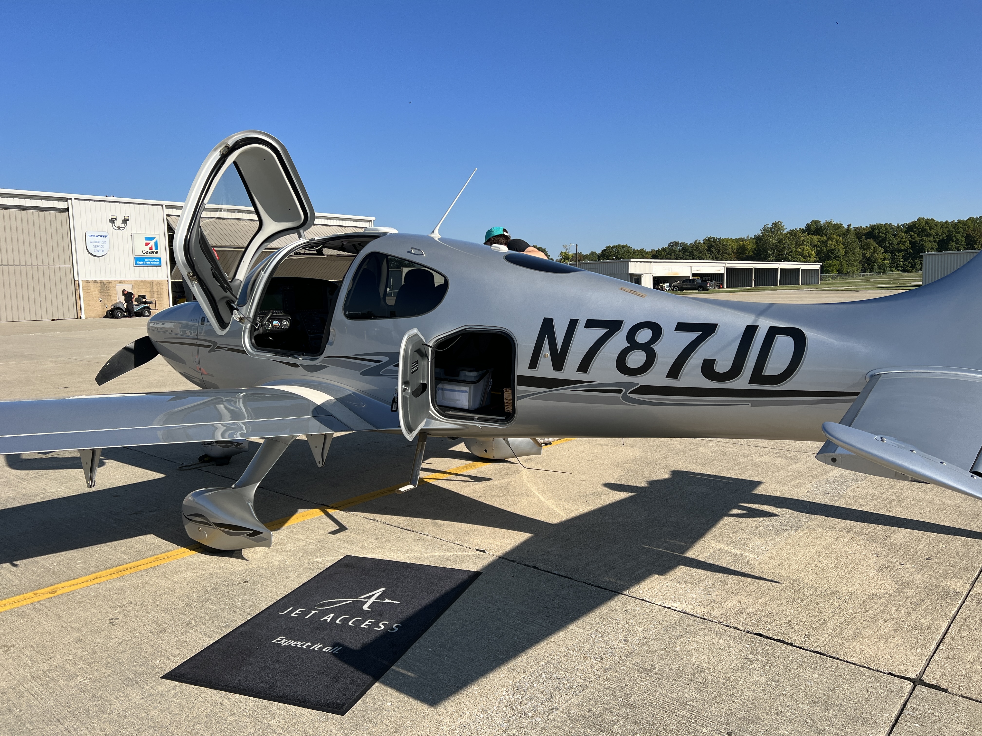 Hangar in c