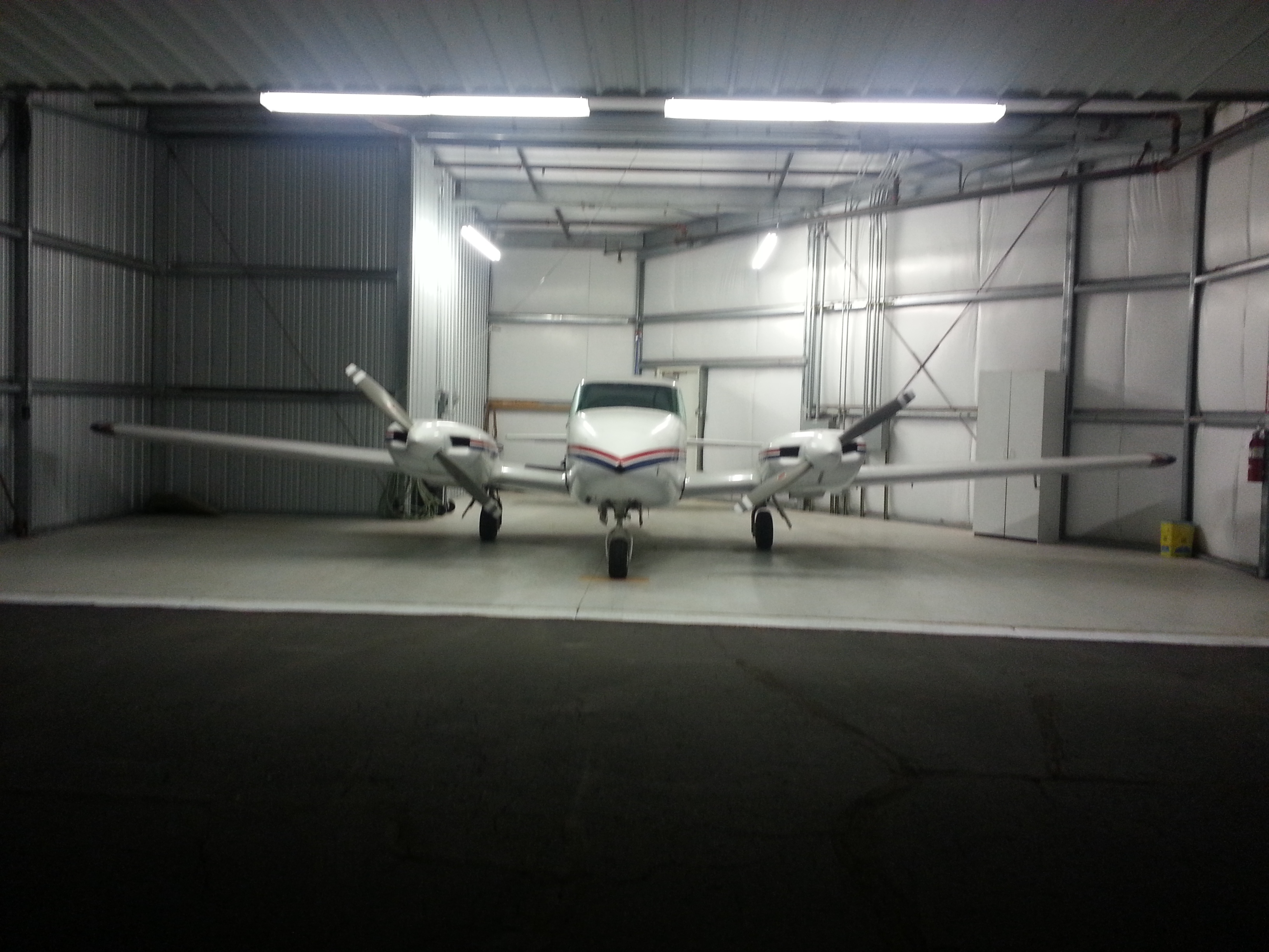 Hangar in c