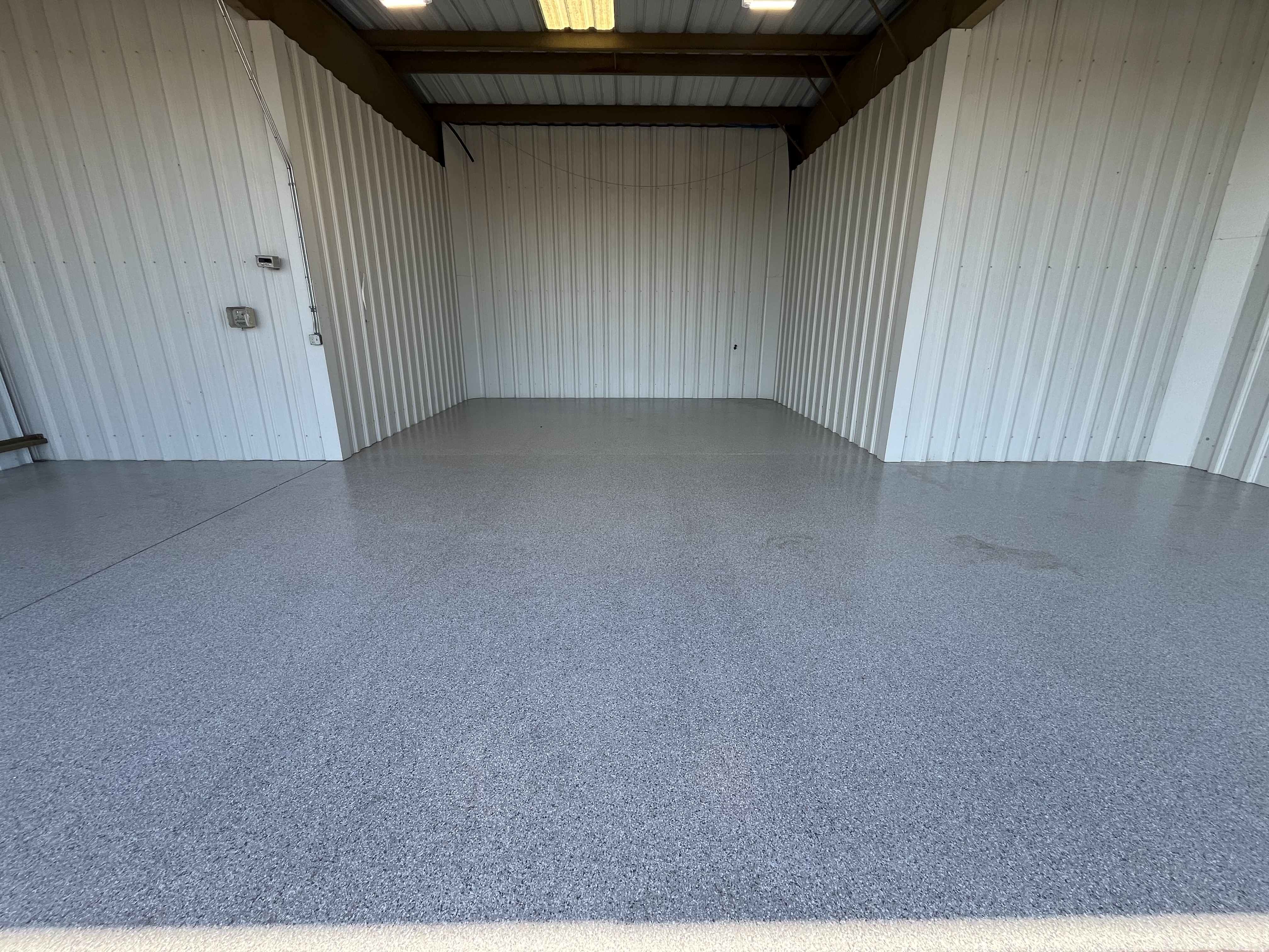 Hangar in r