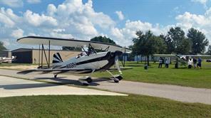 Hangar in l