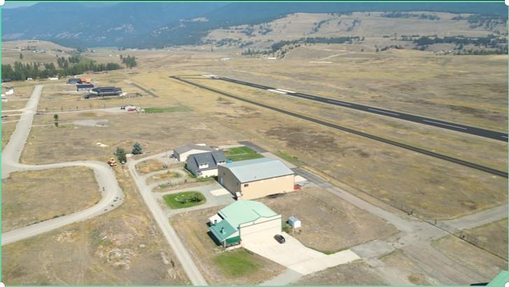 Hangar in e